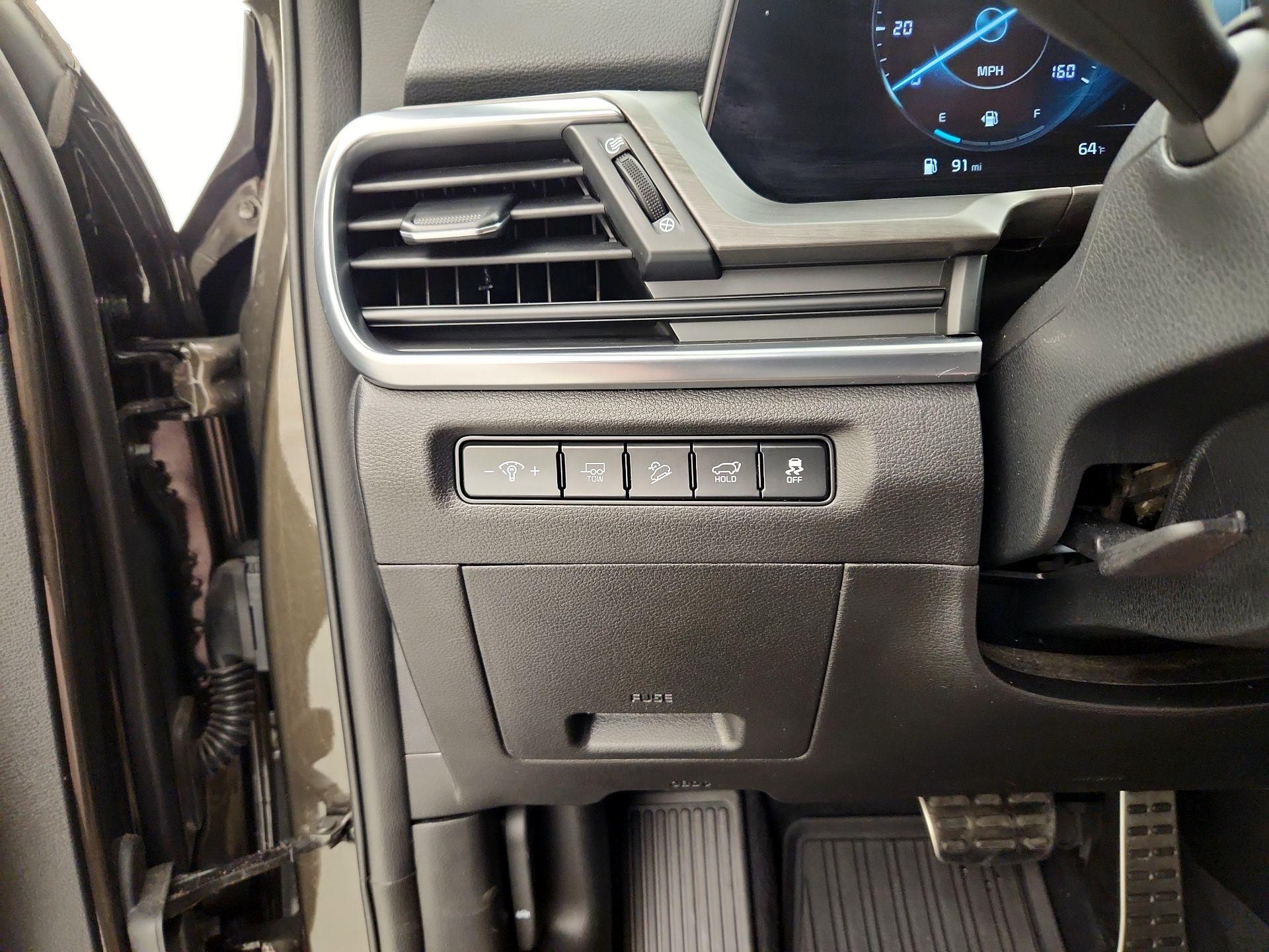 Thumbnail: 2023 Kia Telluride - 13