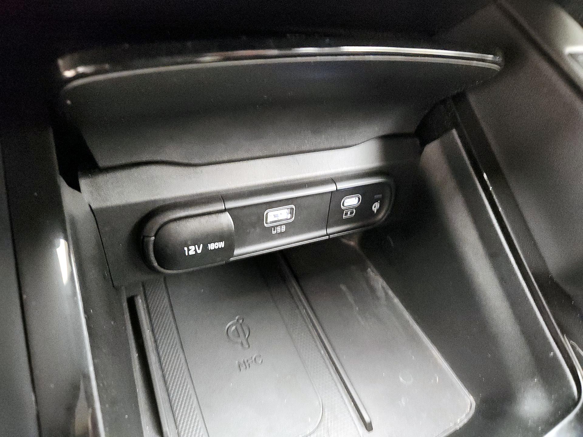 Thumbnail: 2023 Kia Telluride - 19