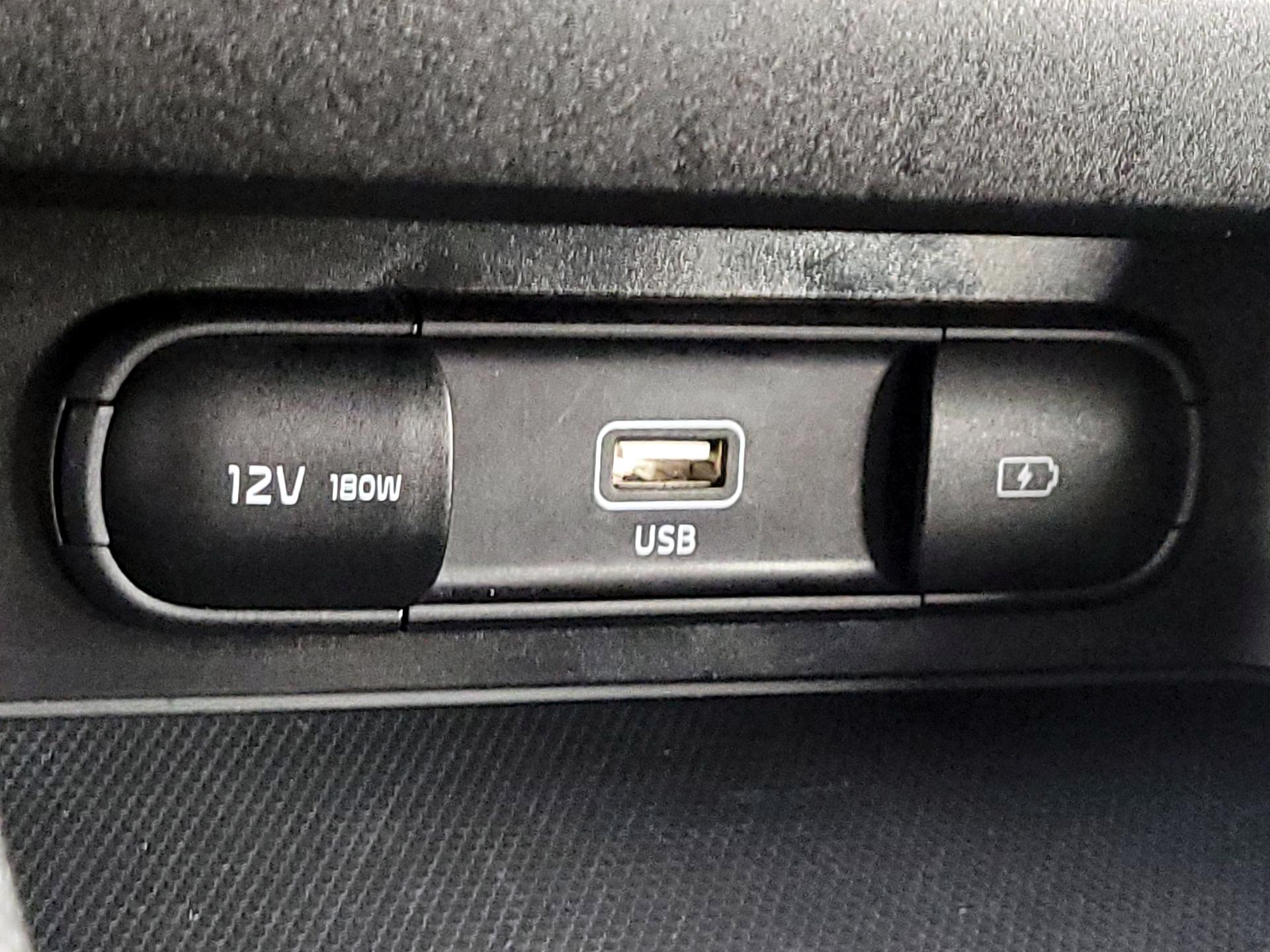 Thumbnail: 2024 Kia Forte - 18