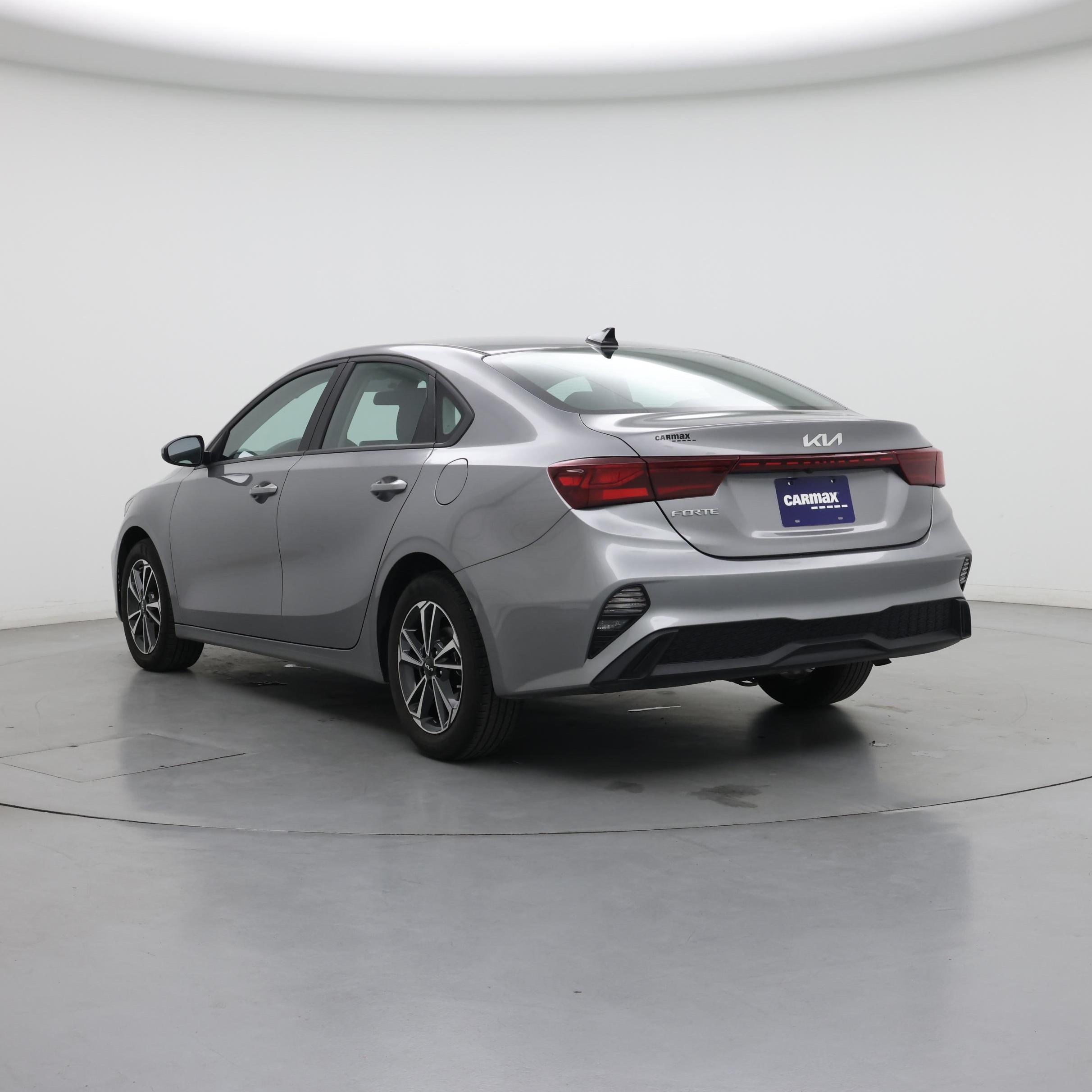 Thumbnail: 2024 Kia Forte - 2