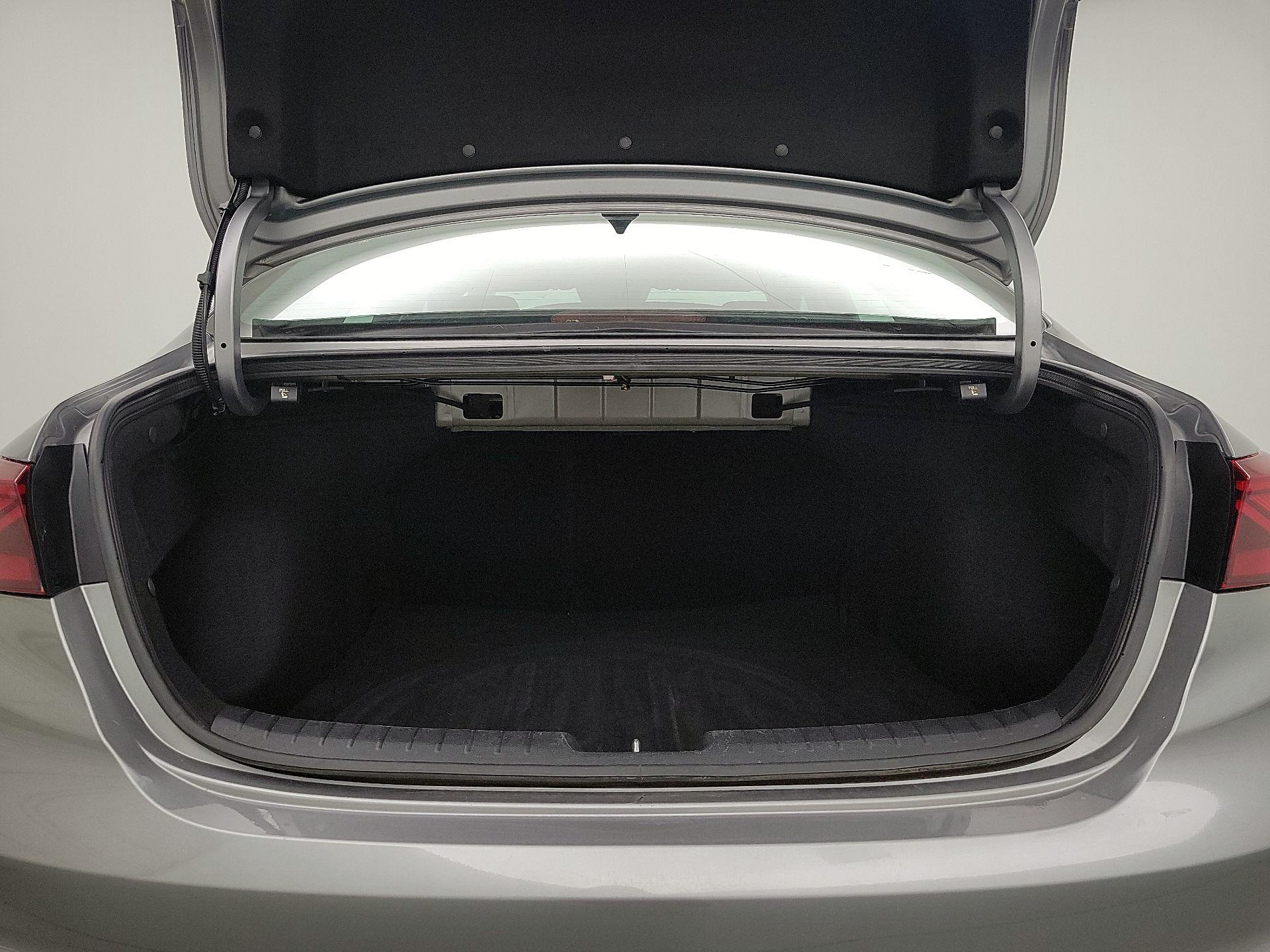 Thumbnail: 2024 Kia Forte - 20