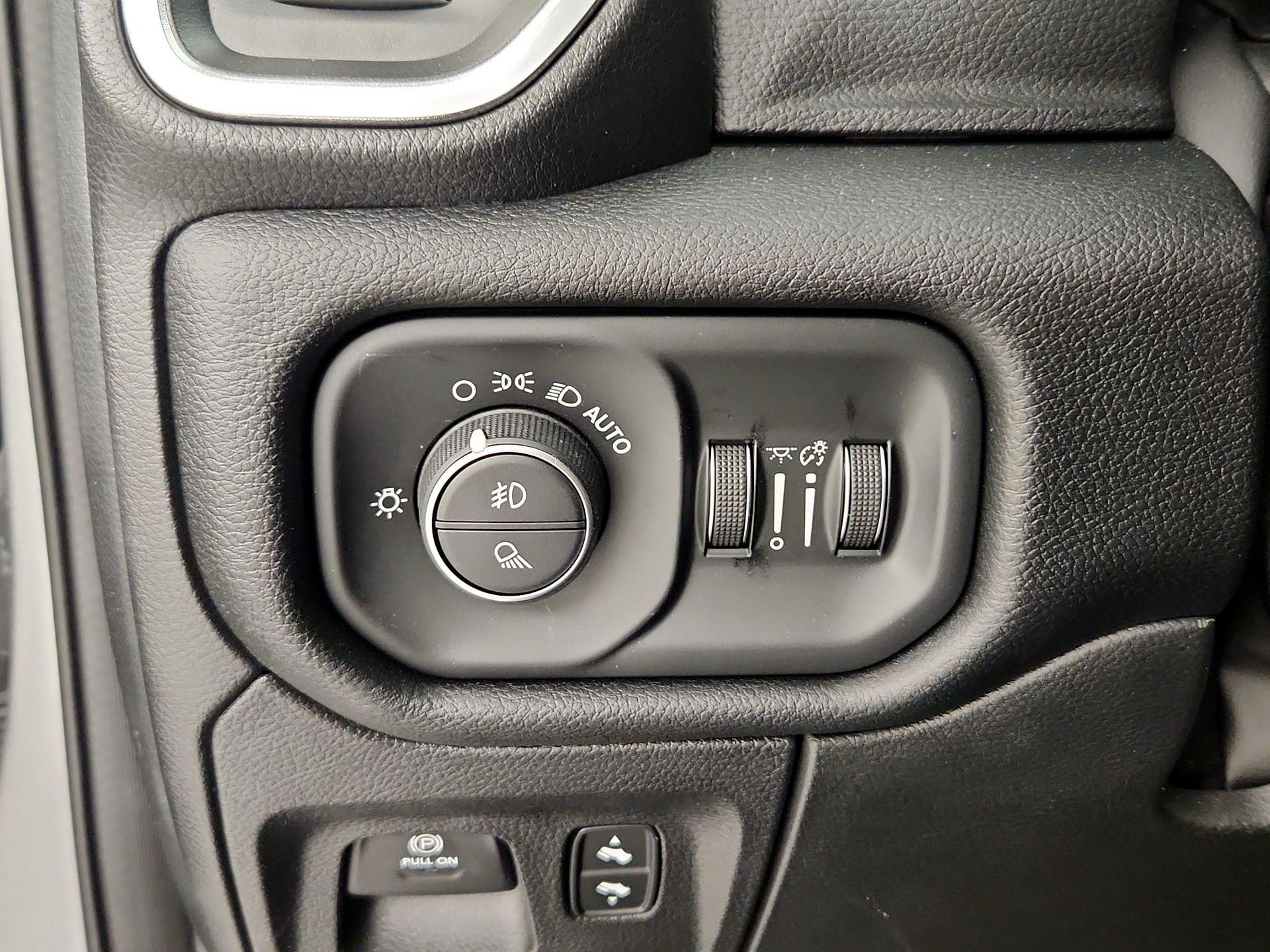 Thumbnail: 2022 RAM 1500 - 13