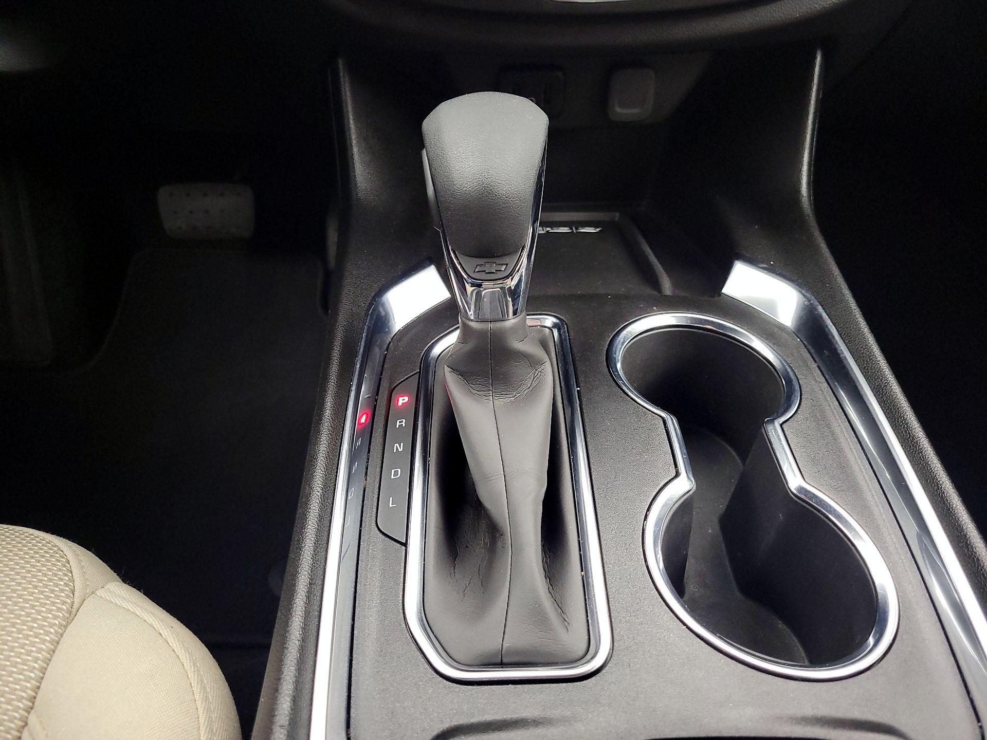 Thumbnail: 2023 Chevrolet Traverse - 18