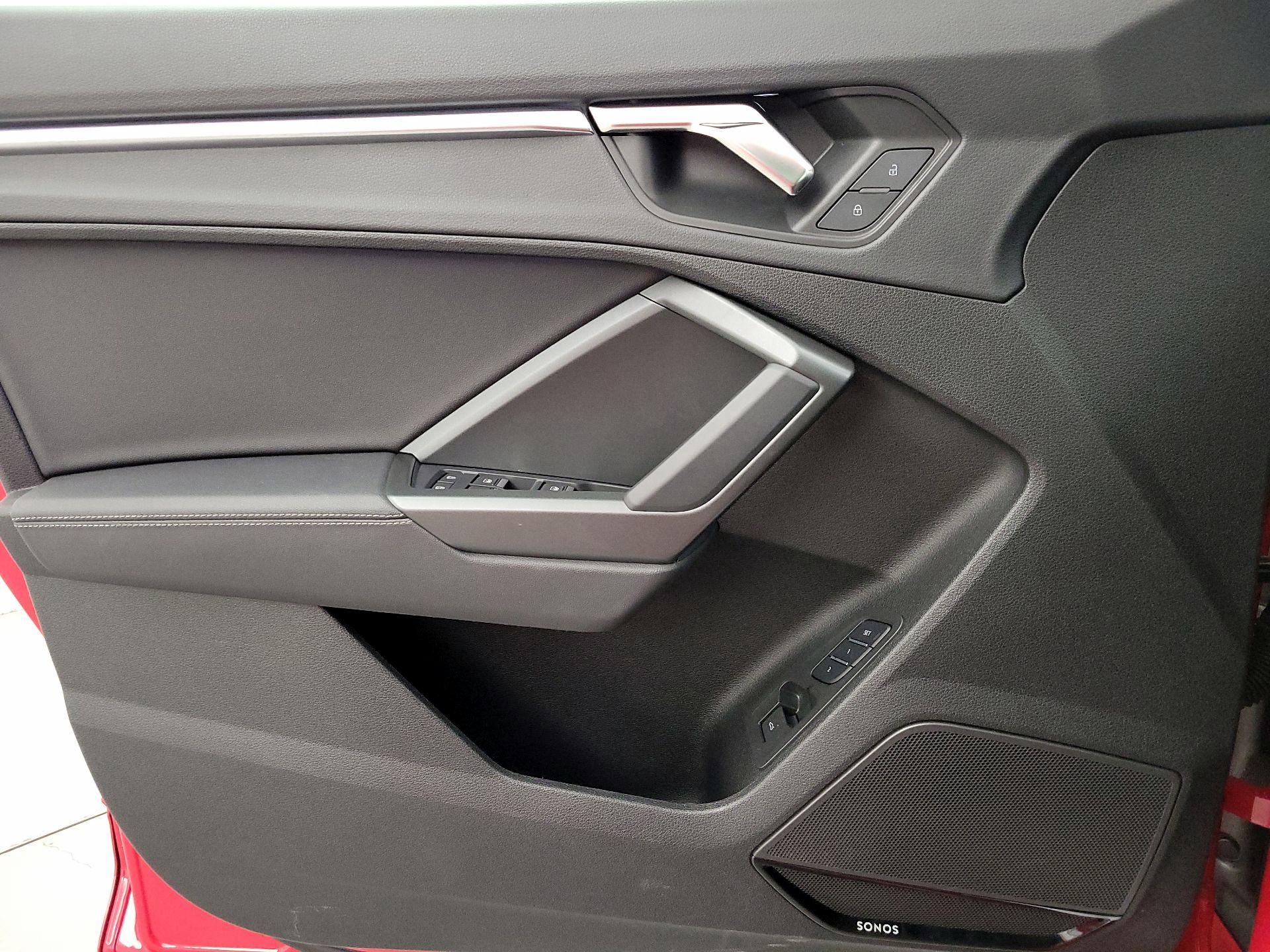 Thumbnail: 2024 Audi Q3 - 12