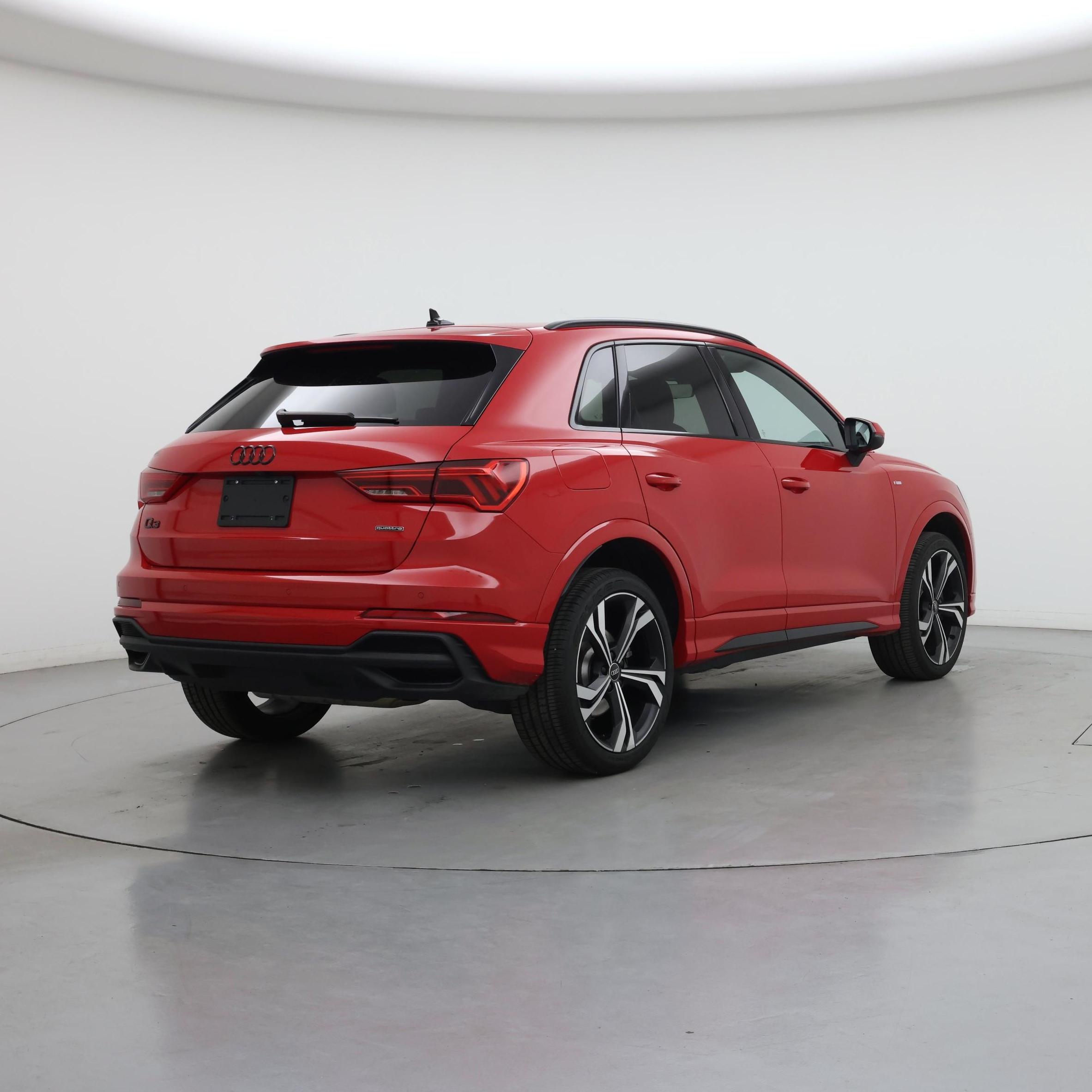 Thumbnail: 2024 Audi Q3 - 8