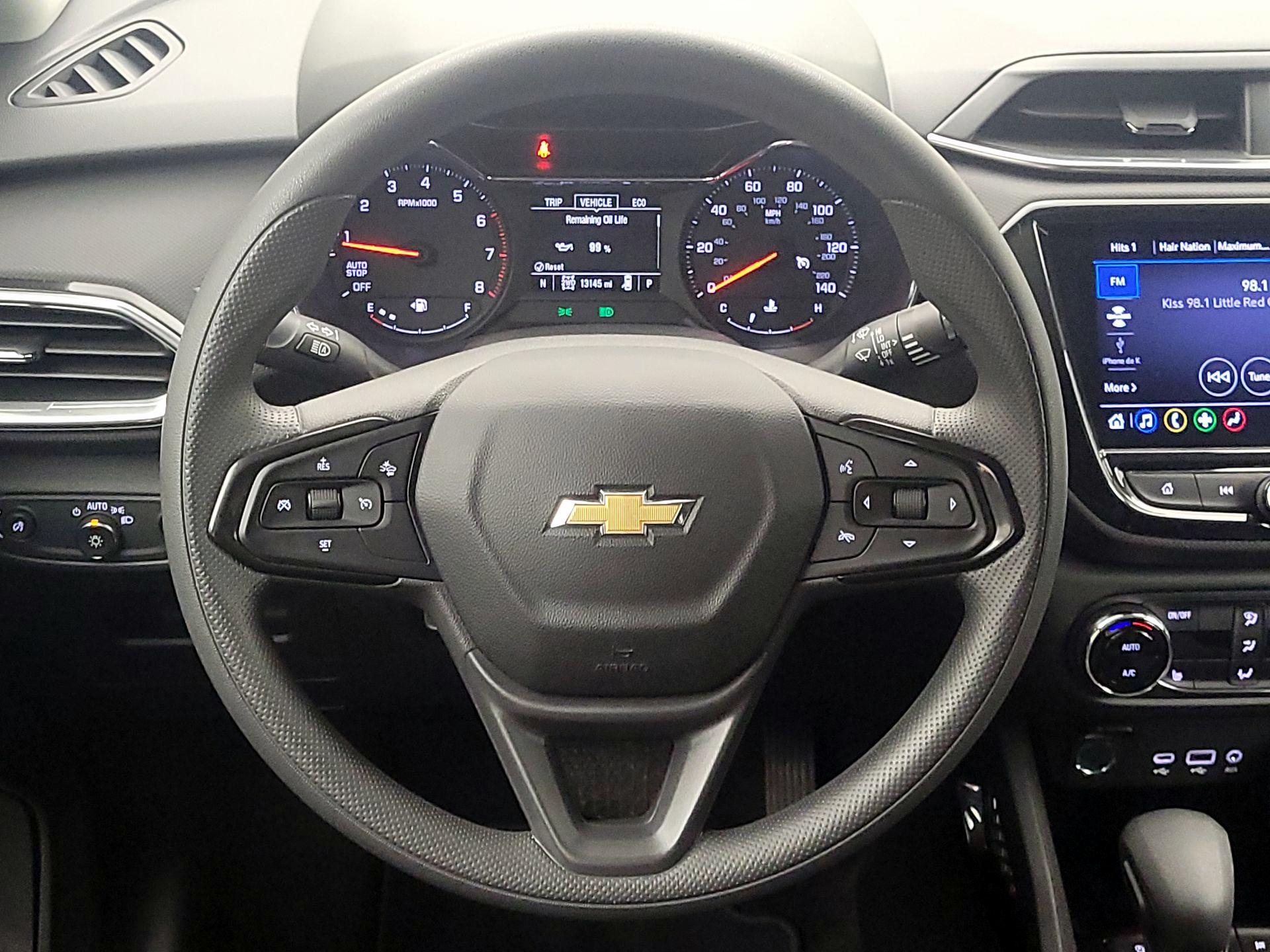 Thumbnail: 2023 Chevrolet TrailBlazer - 10