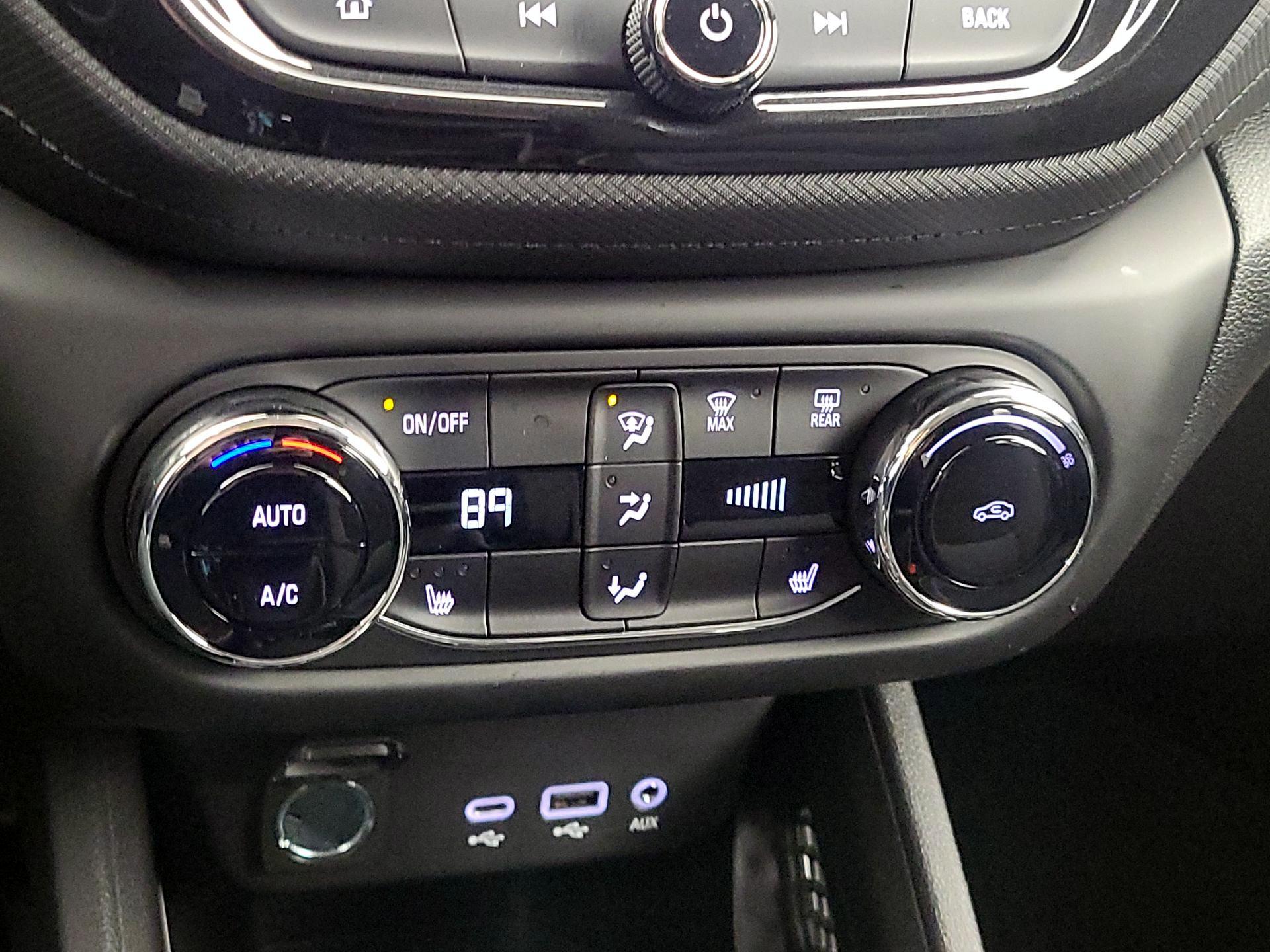 Thumbnail: 2023 Chevrolet TrailBlazer - 17