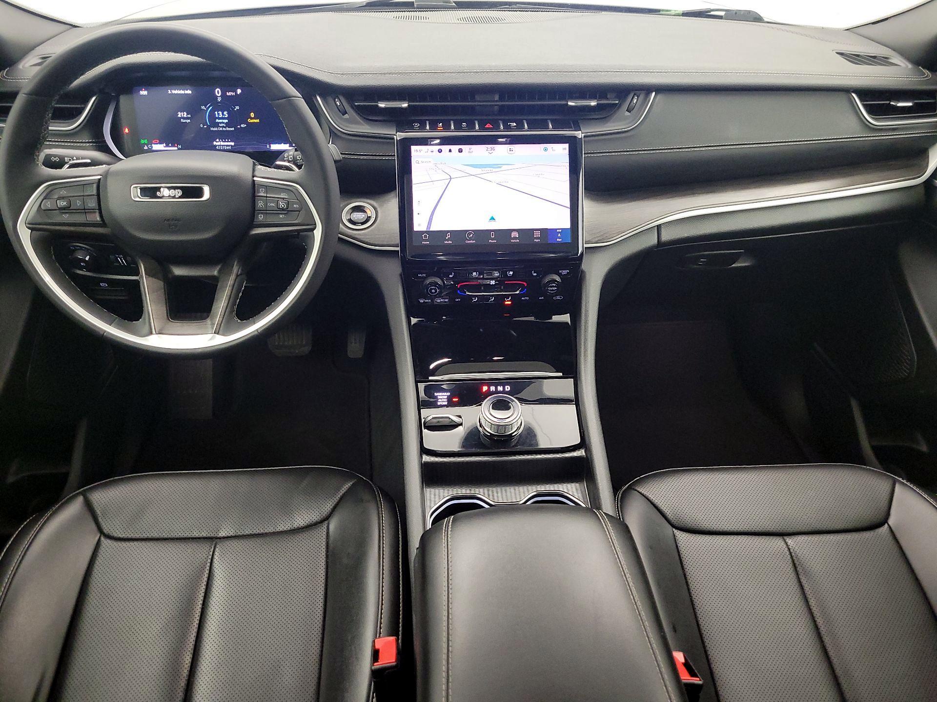 Thumbnail: 2024 Jeep Grand Cherokee L - 9