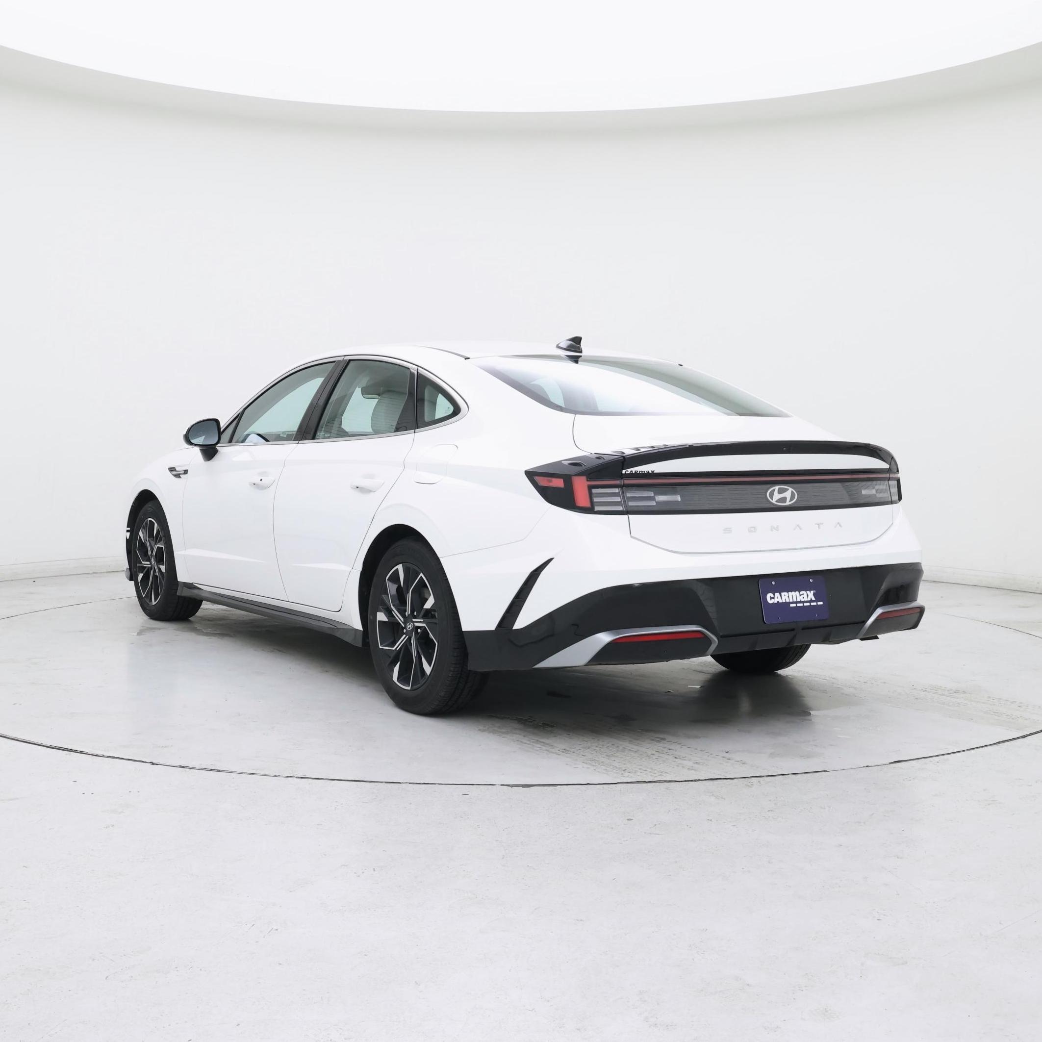 Thumbnail: 2025 Hyundai Sonata - 2