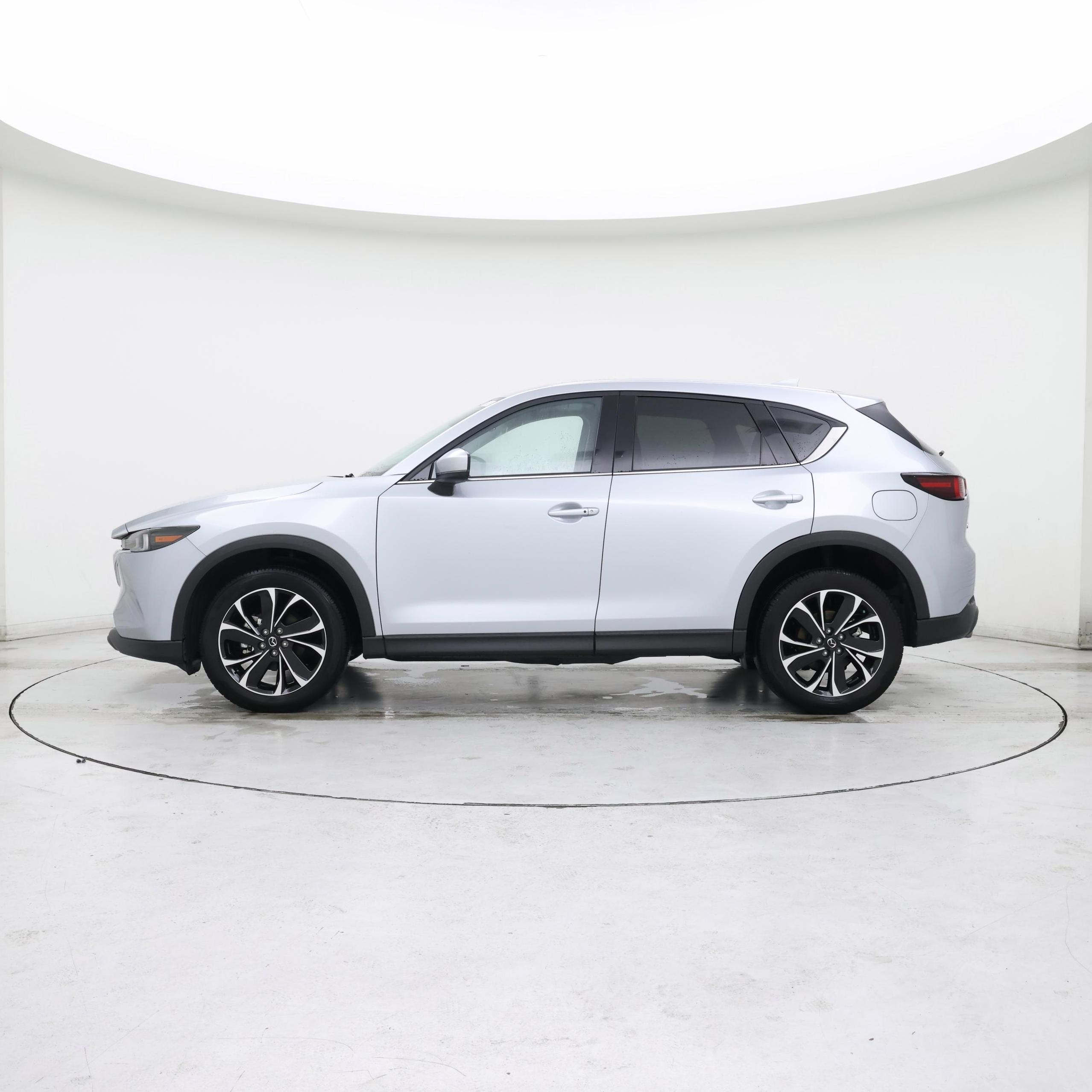 Thumbnail: 2023 Mazda CX-5 - 3