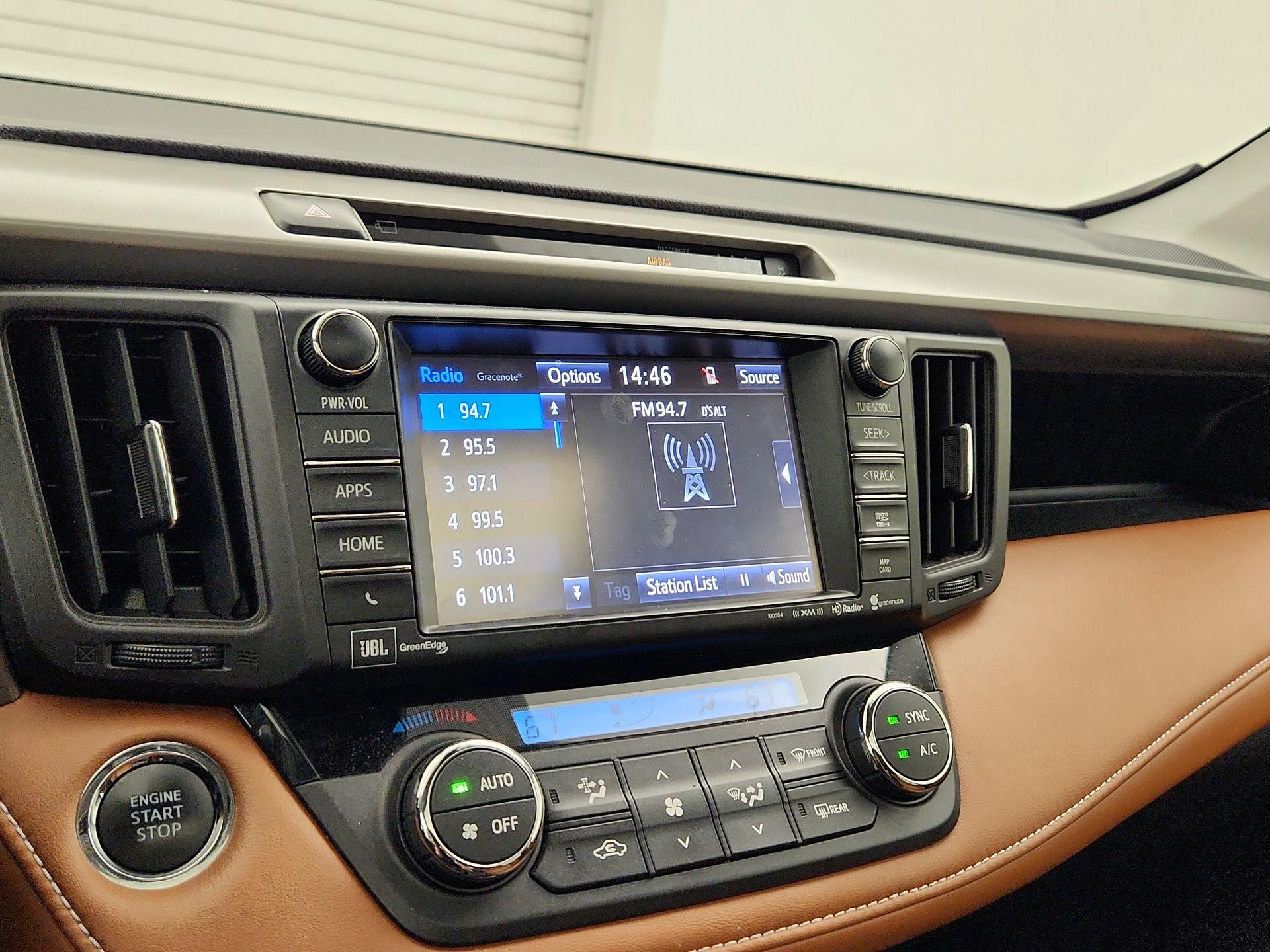 Thumbnail: 2018 Toyota RAV4 - 15