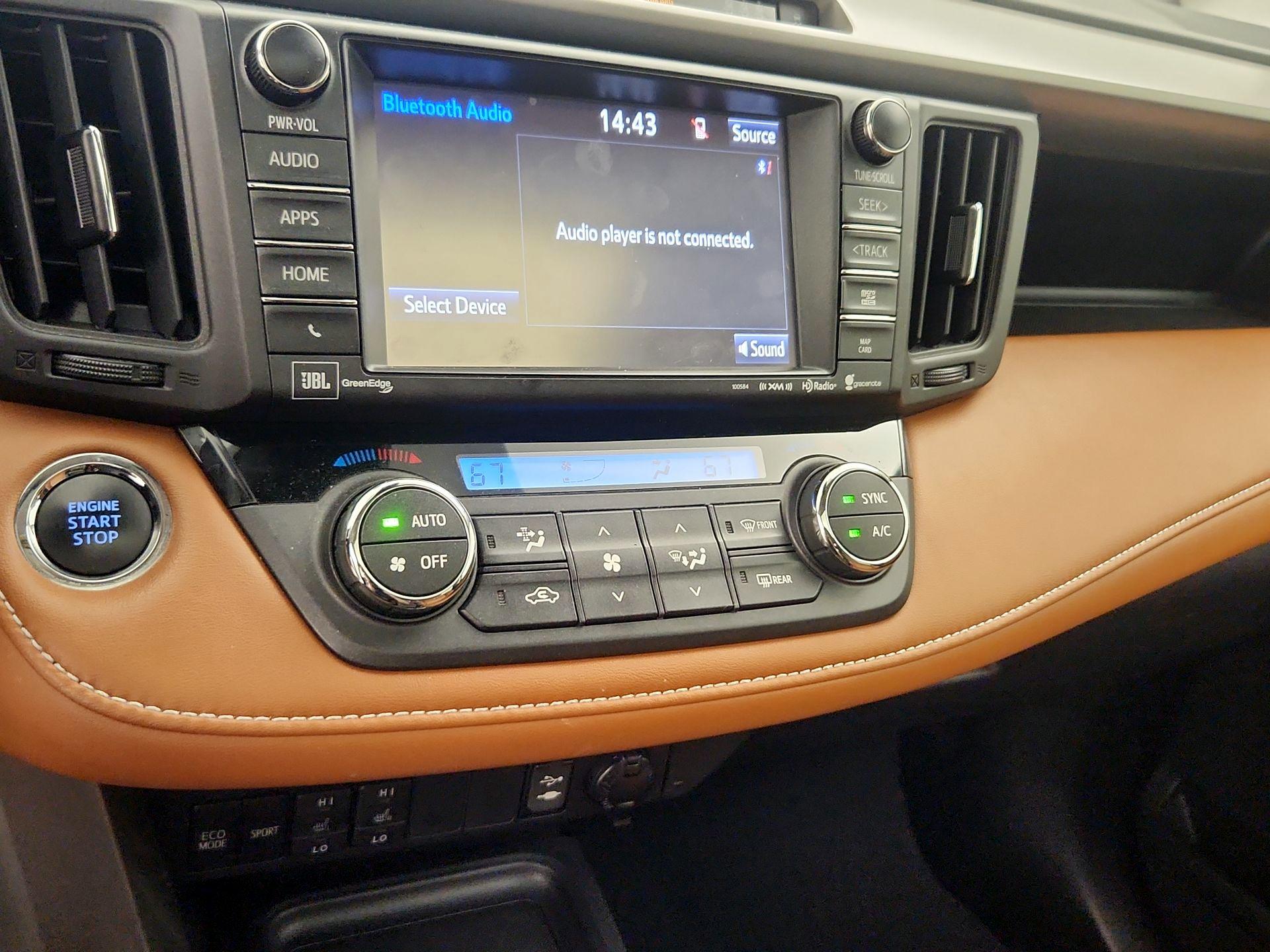 Thumbnail: 2018 Toyota RAV4 - 16