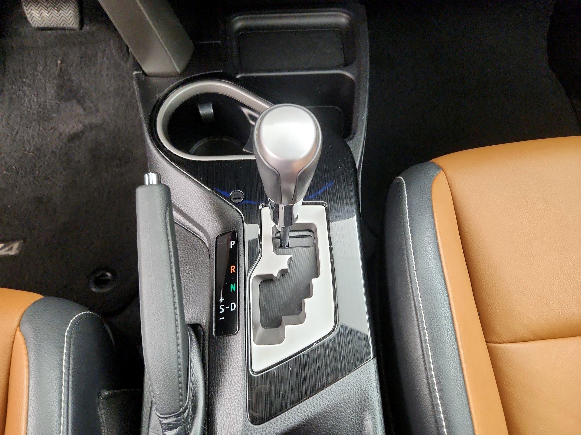 Thumbnail: 2018 Toyota RAV4 - 17