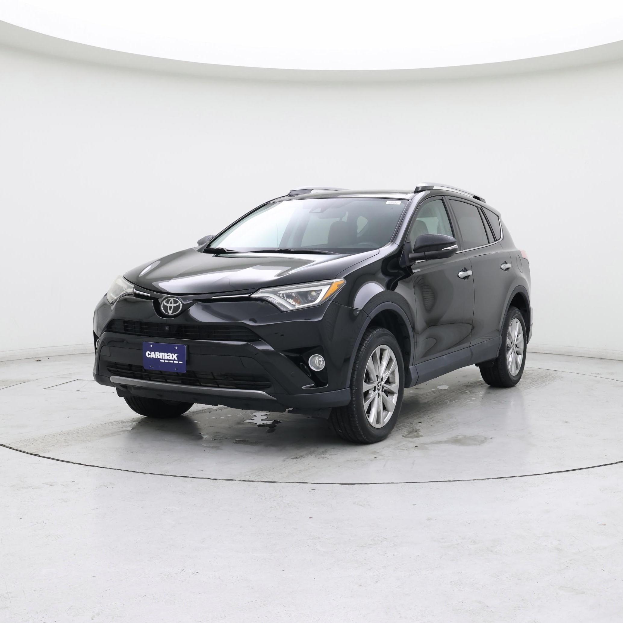 Thumbnail: 2018 Toyota RAV4 - 4