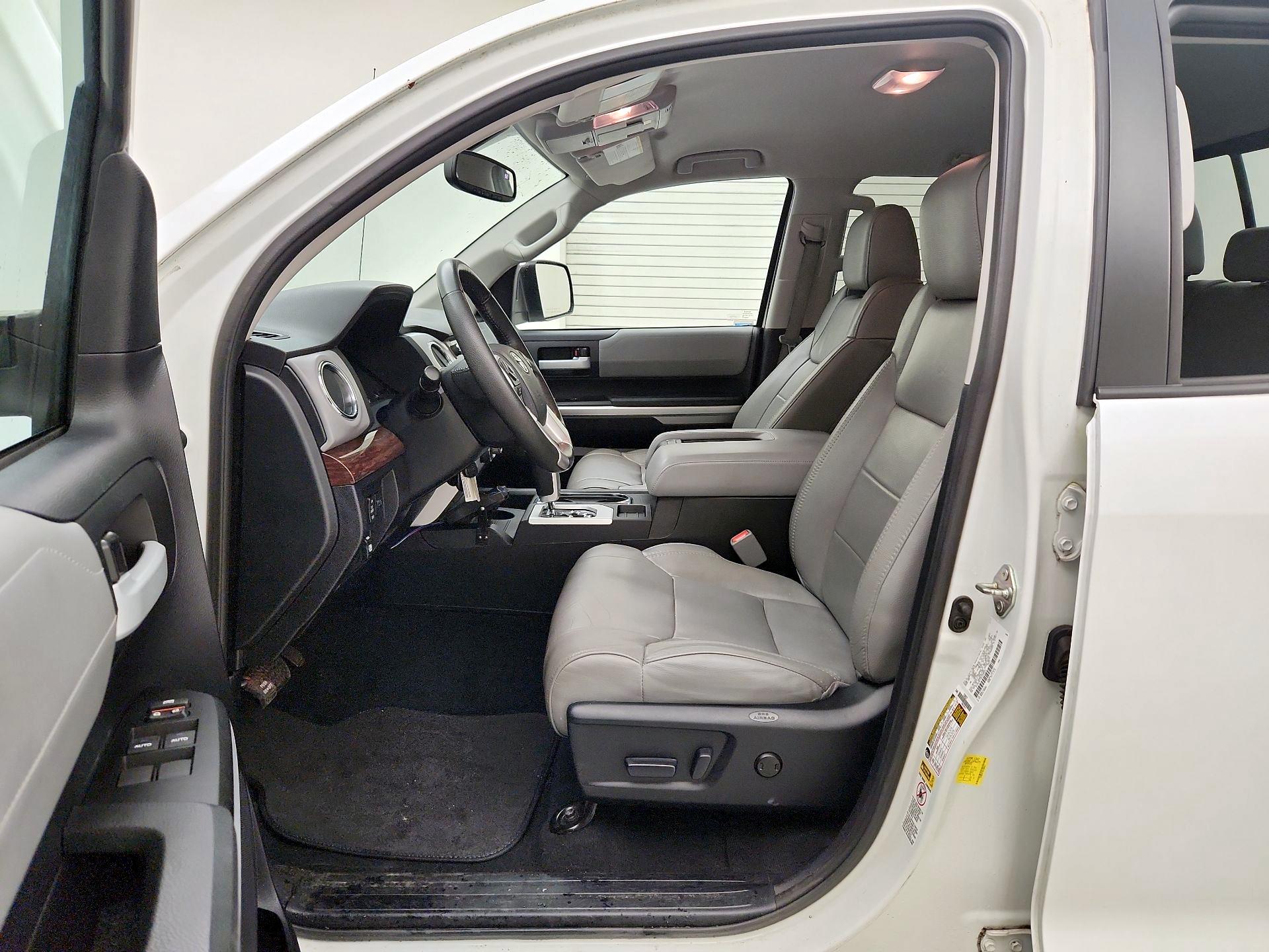 Thumbnail: 2014 Toyota Tundra - 11