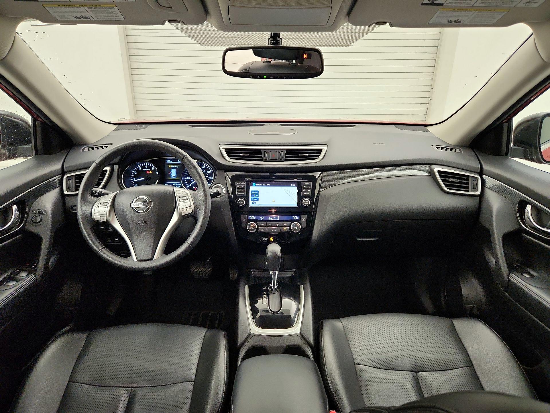 Thumbnail: 2015 Nissan Rogue - 9