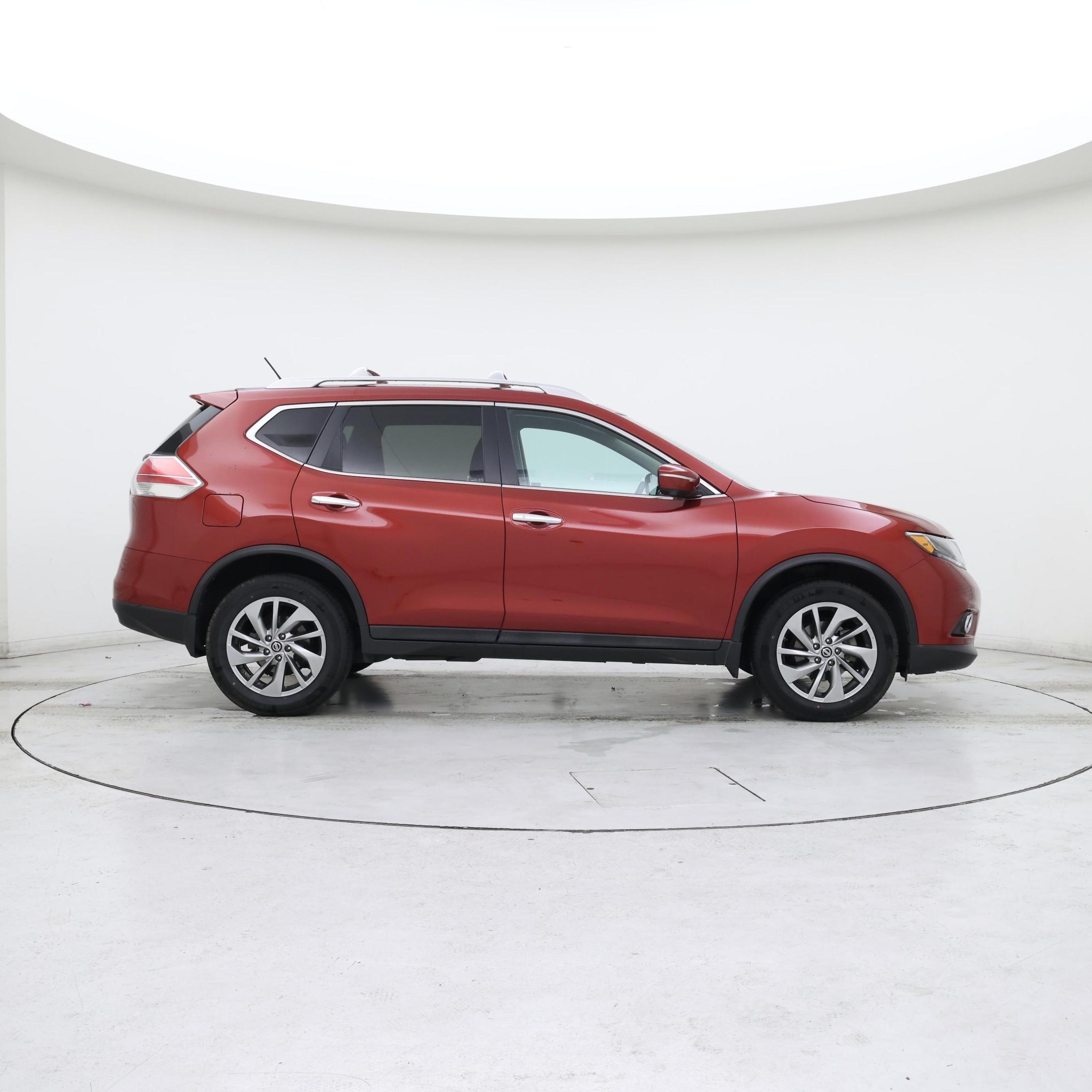 Thumbnail: 2015 Nissan Rogue - 7