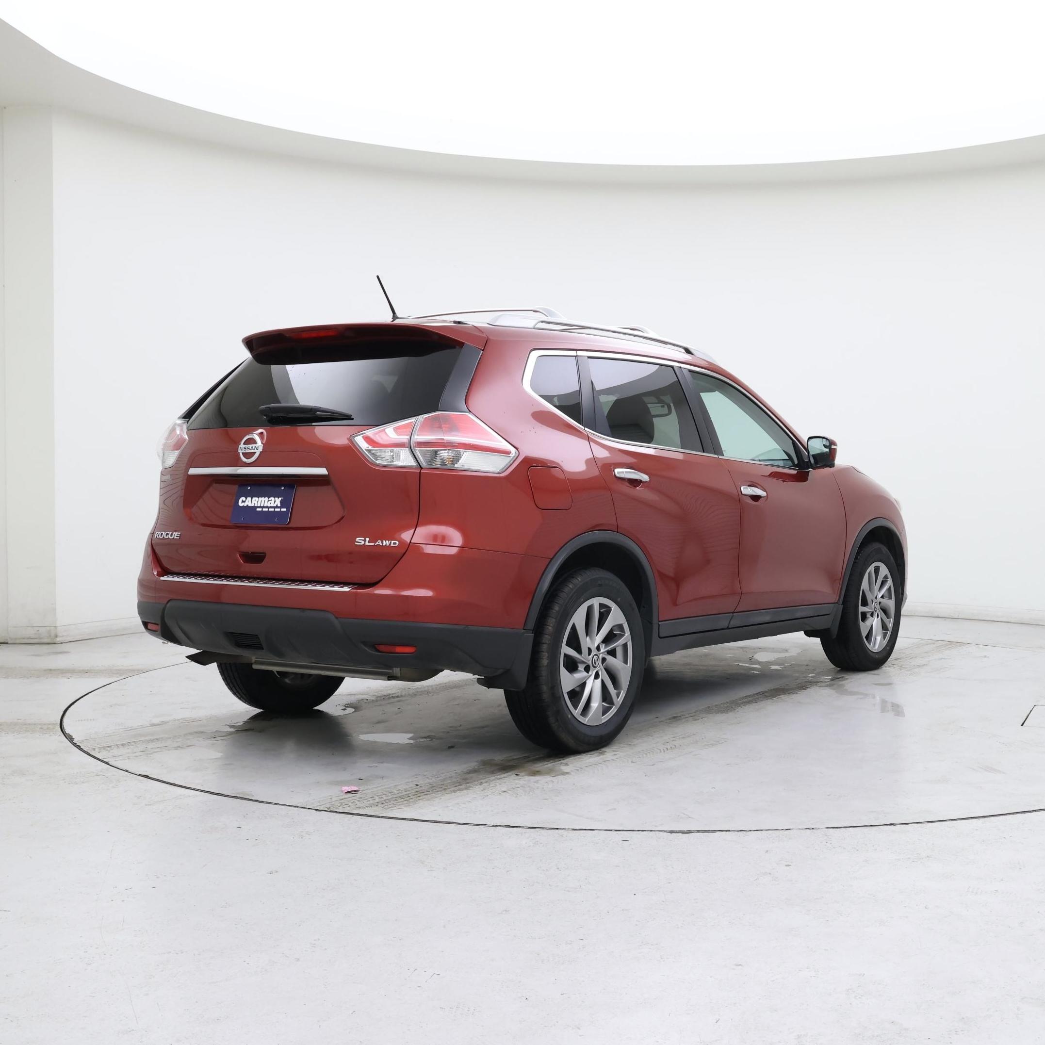 Thumbnail: 2015 Nissan Rogue - 8