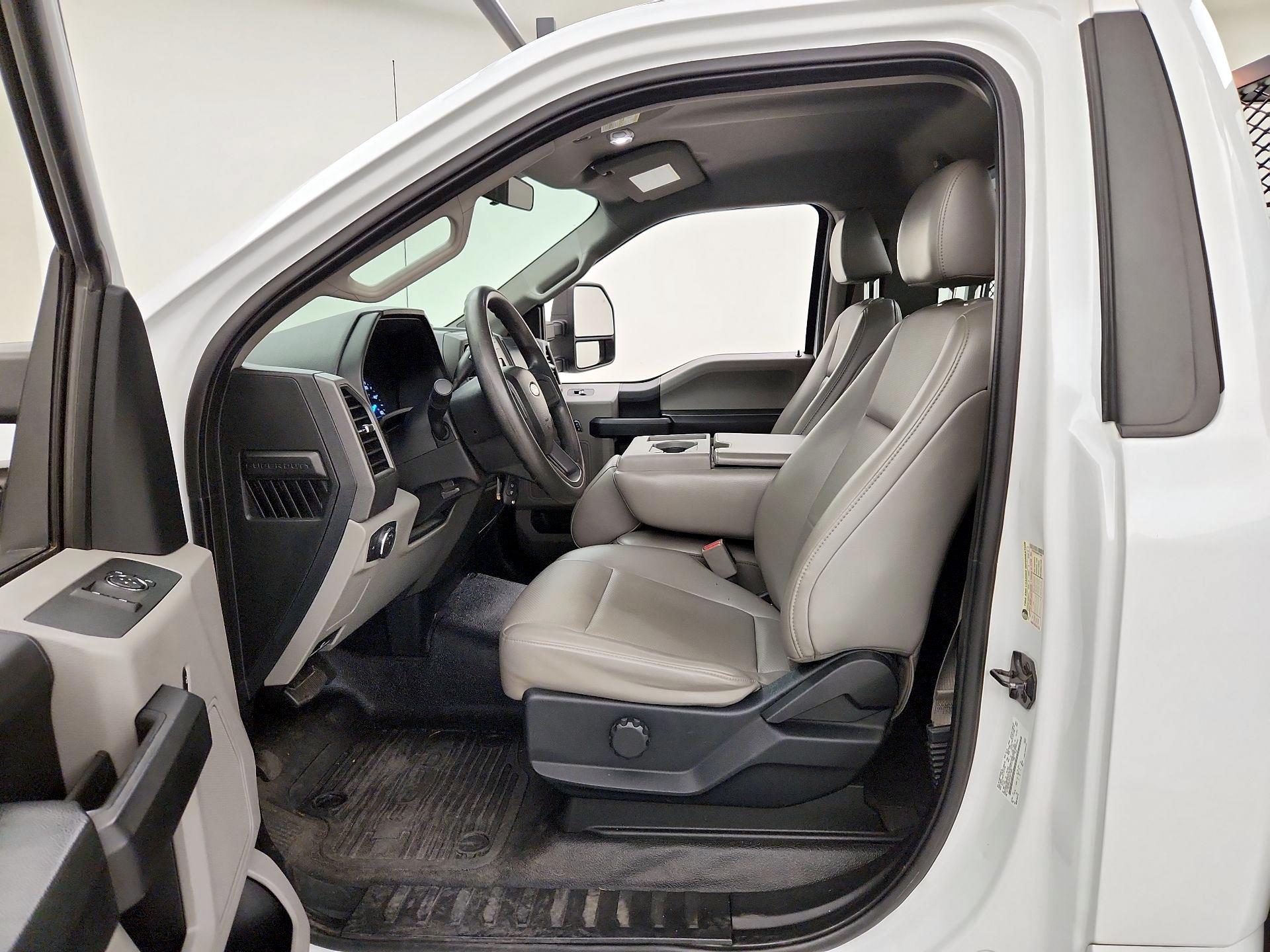 Thumbnail: 2017 Ford F-250 - 11