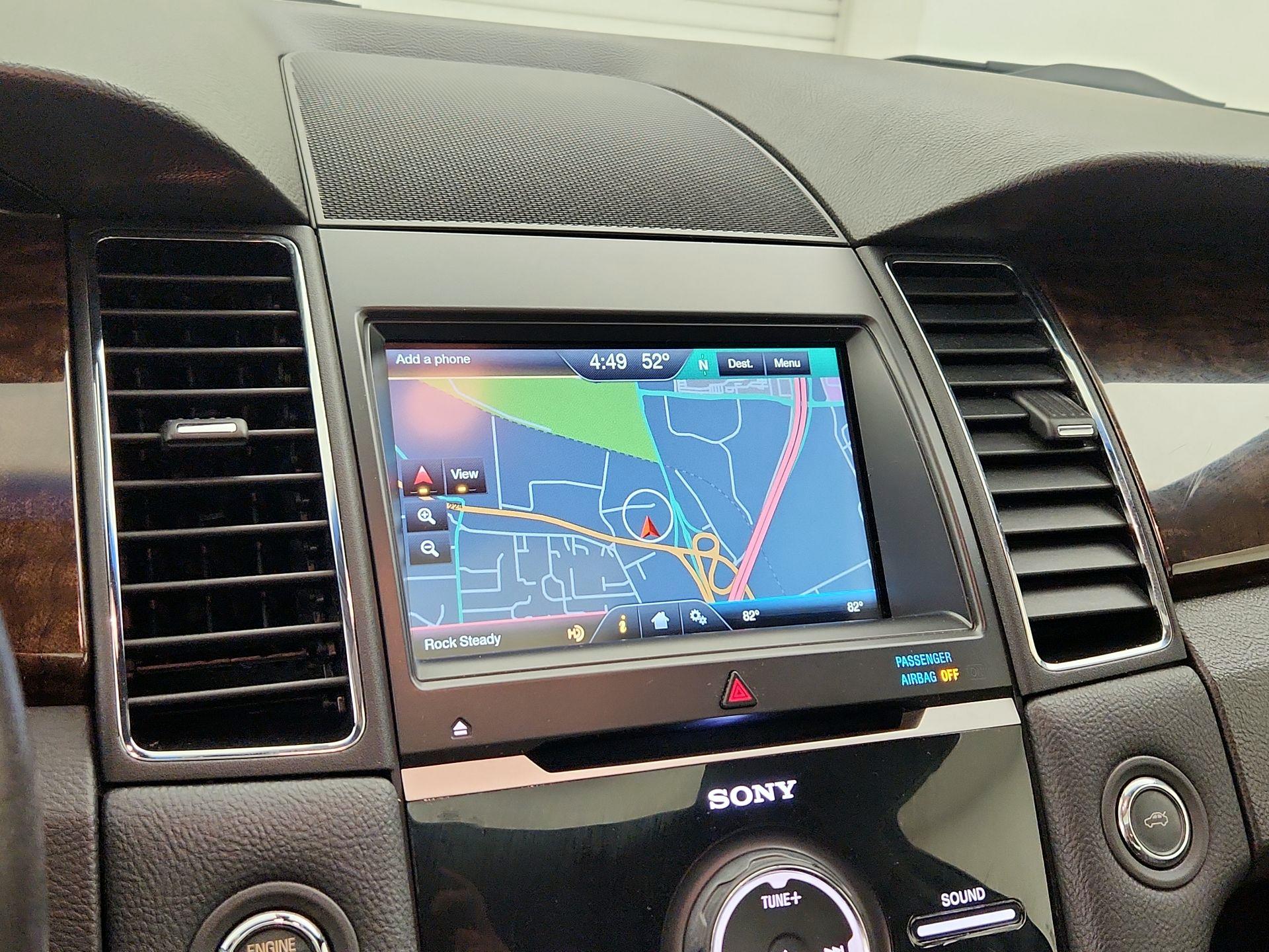 Thumbnail: 2015 Ford Taurus - 14