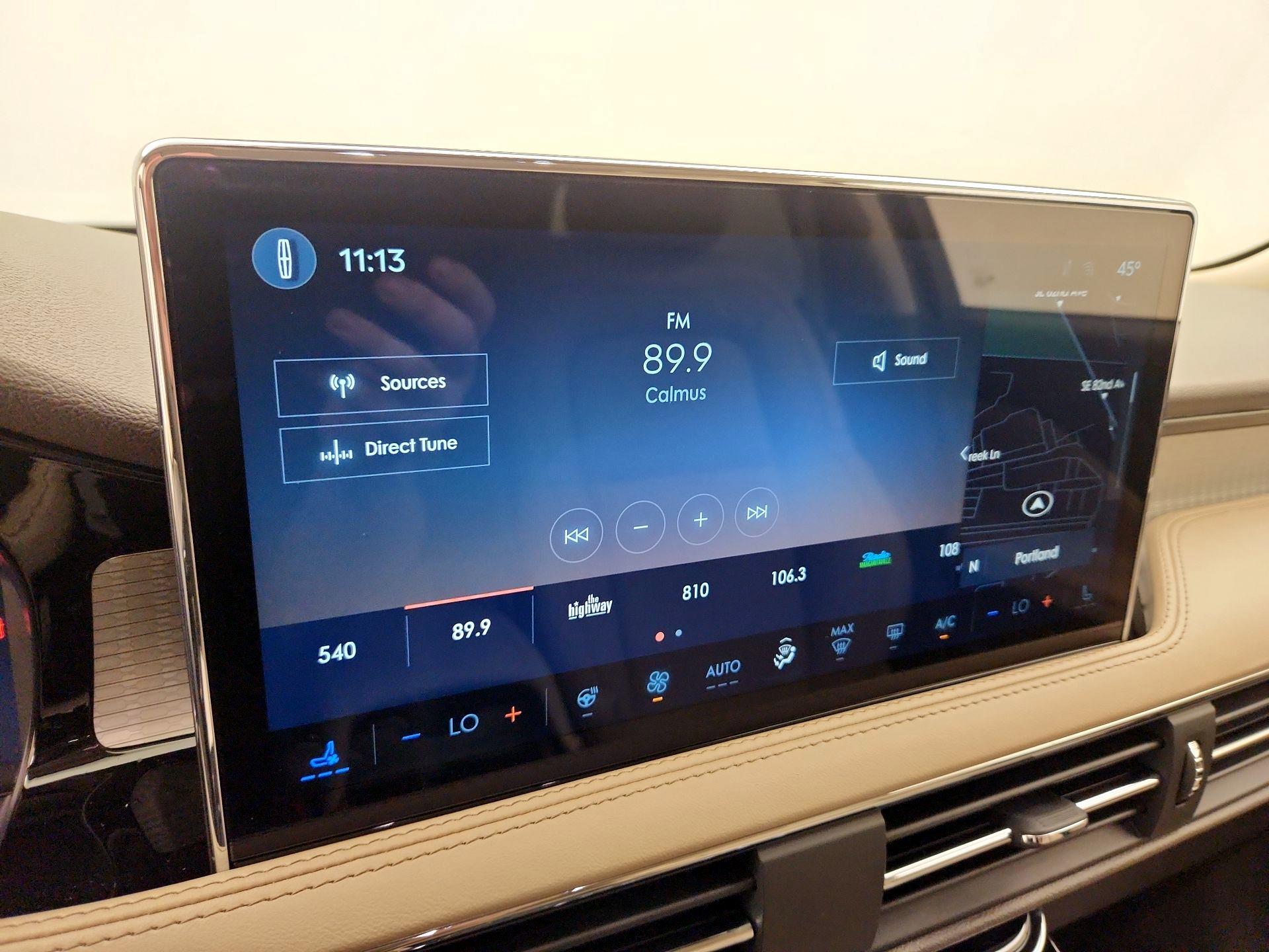 Thumbnail: 2024 Lincoln Corsair - 16