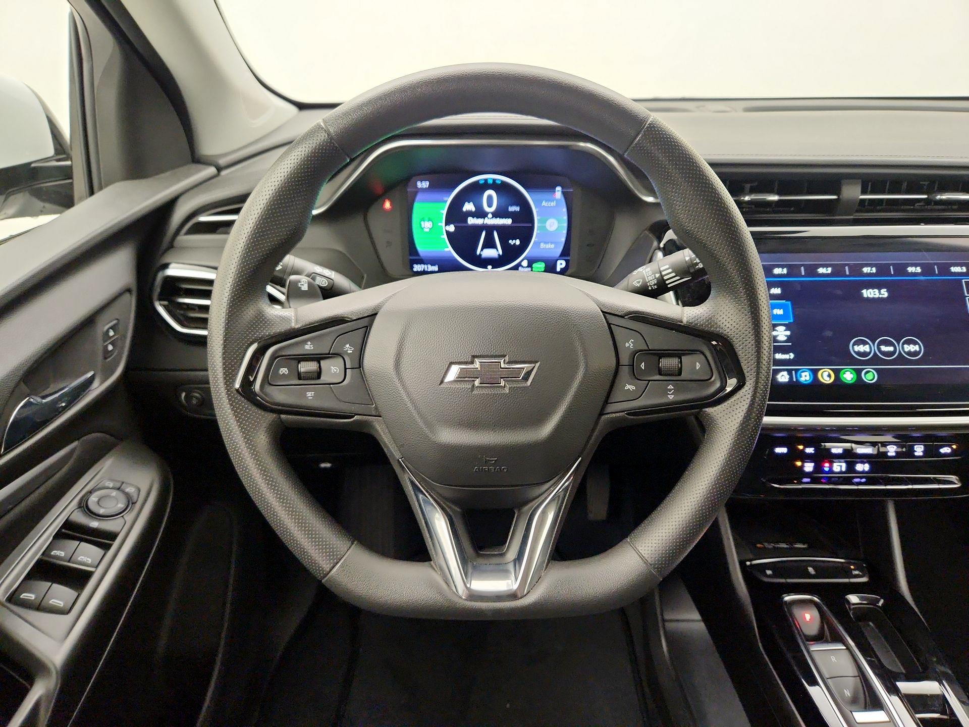 Thumbnail: 2023 Chevrolet Bolt EUV - 10