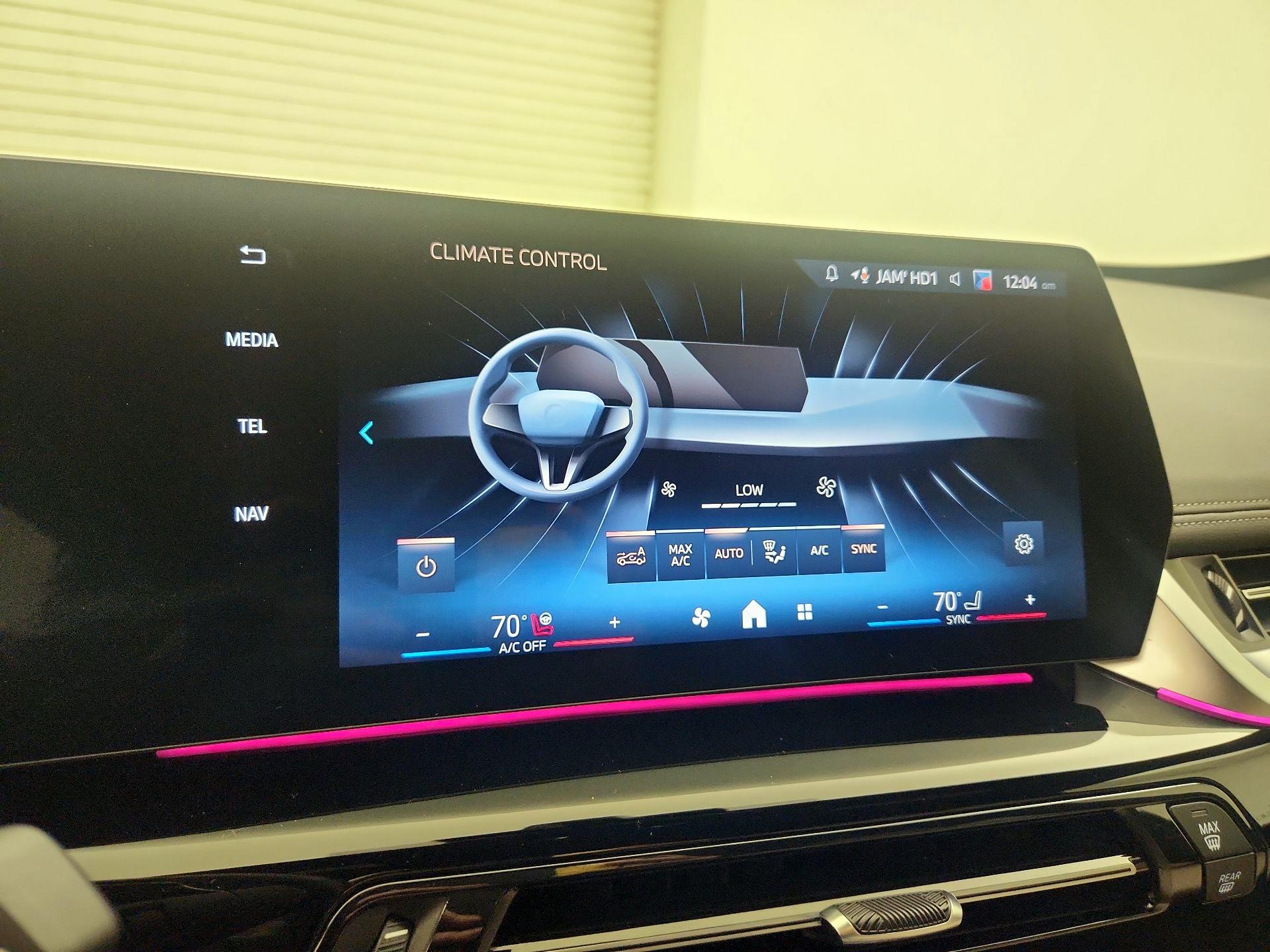 Thumbnail: 2025 BMW X1 - 17