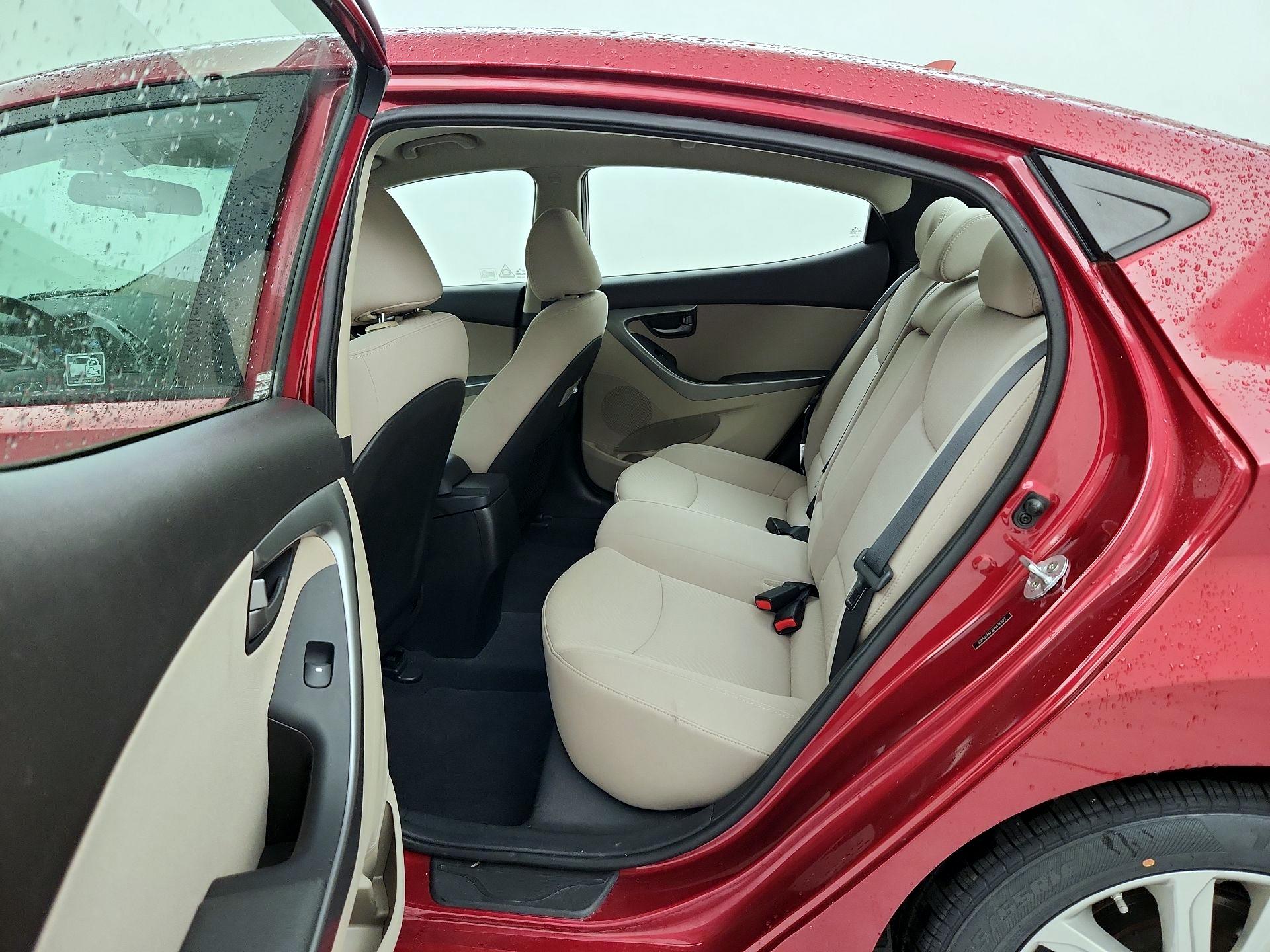 Thumbnail: 2014 Hyundai Elantra - 19