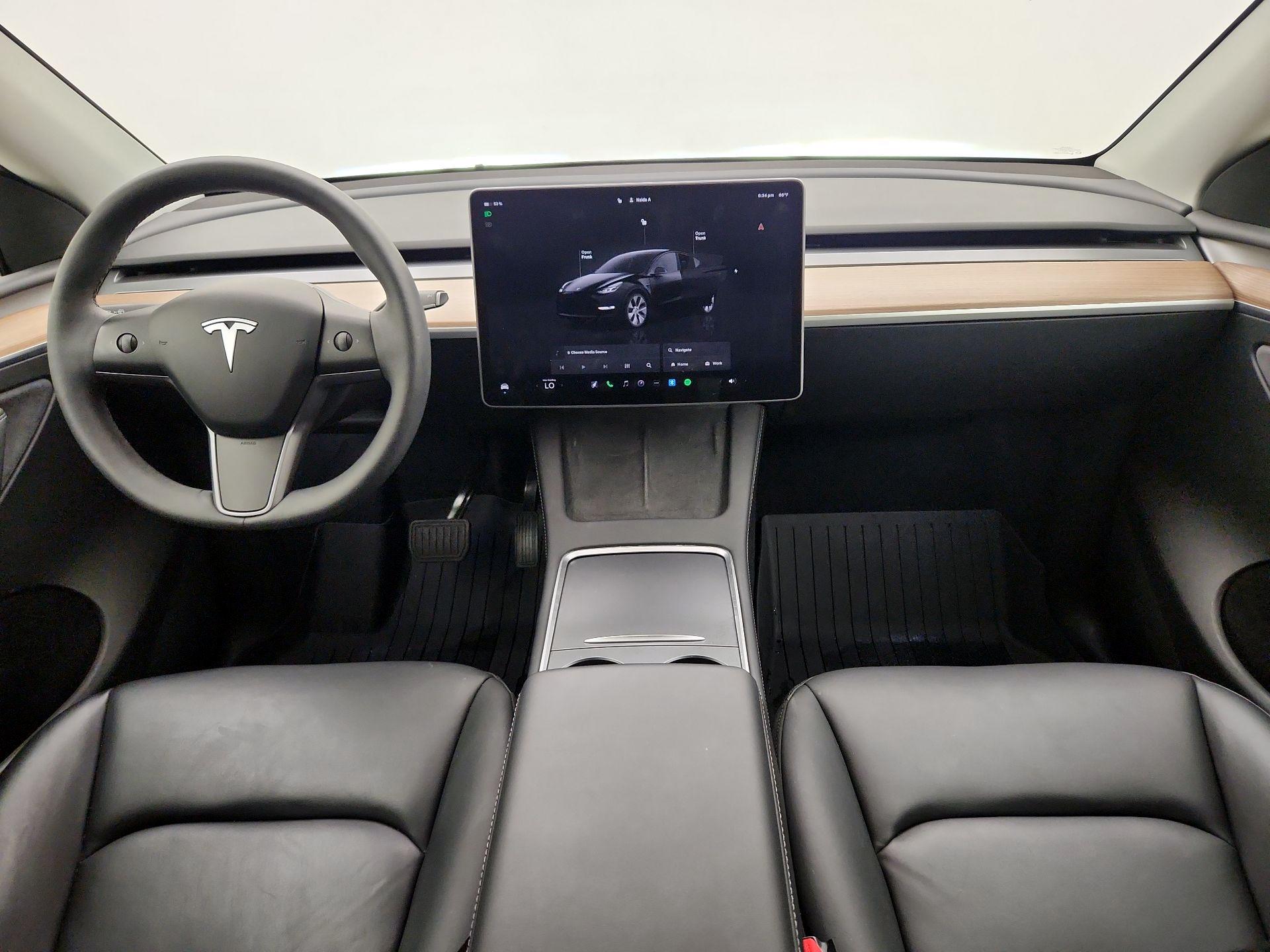 Thumbnail: 2024 Tesla Model Y - 9