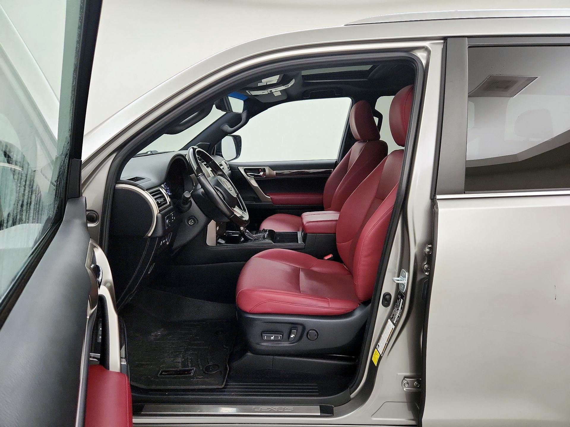 Thumbnail: 2021 Lexus GX - 11