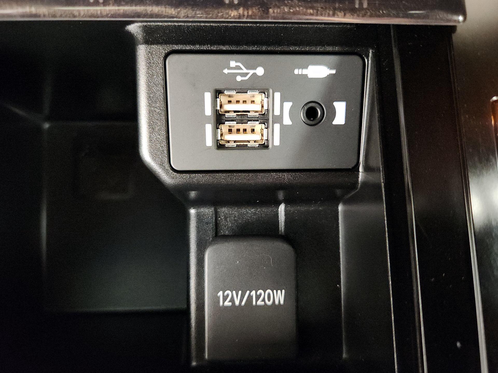 Thumbnail: 2021 Lexus GX - 19