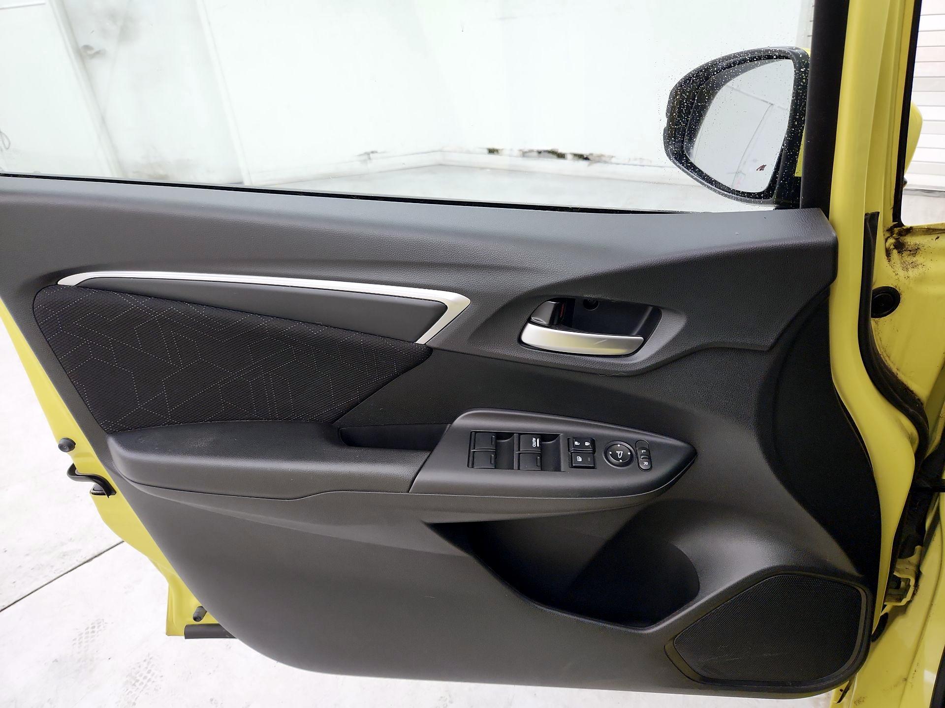 Thumbnail: 2016 Honda Fit - 12