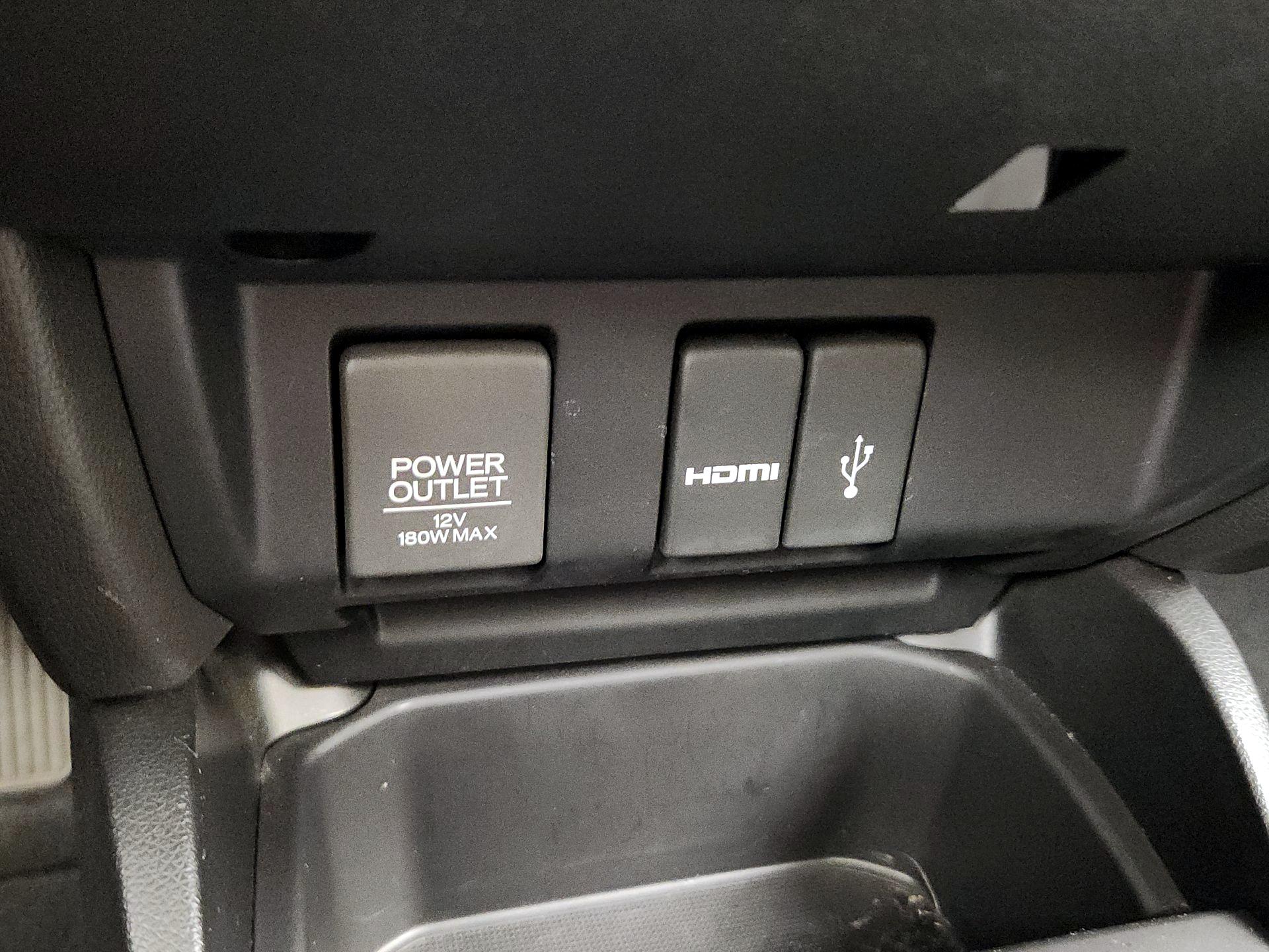 Thumbnail: 2016 Honda Fit - 18