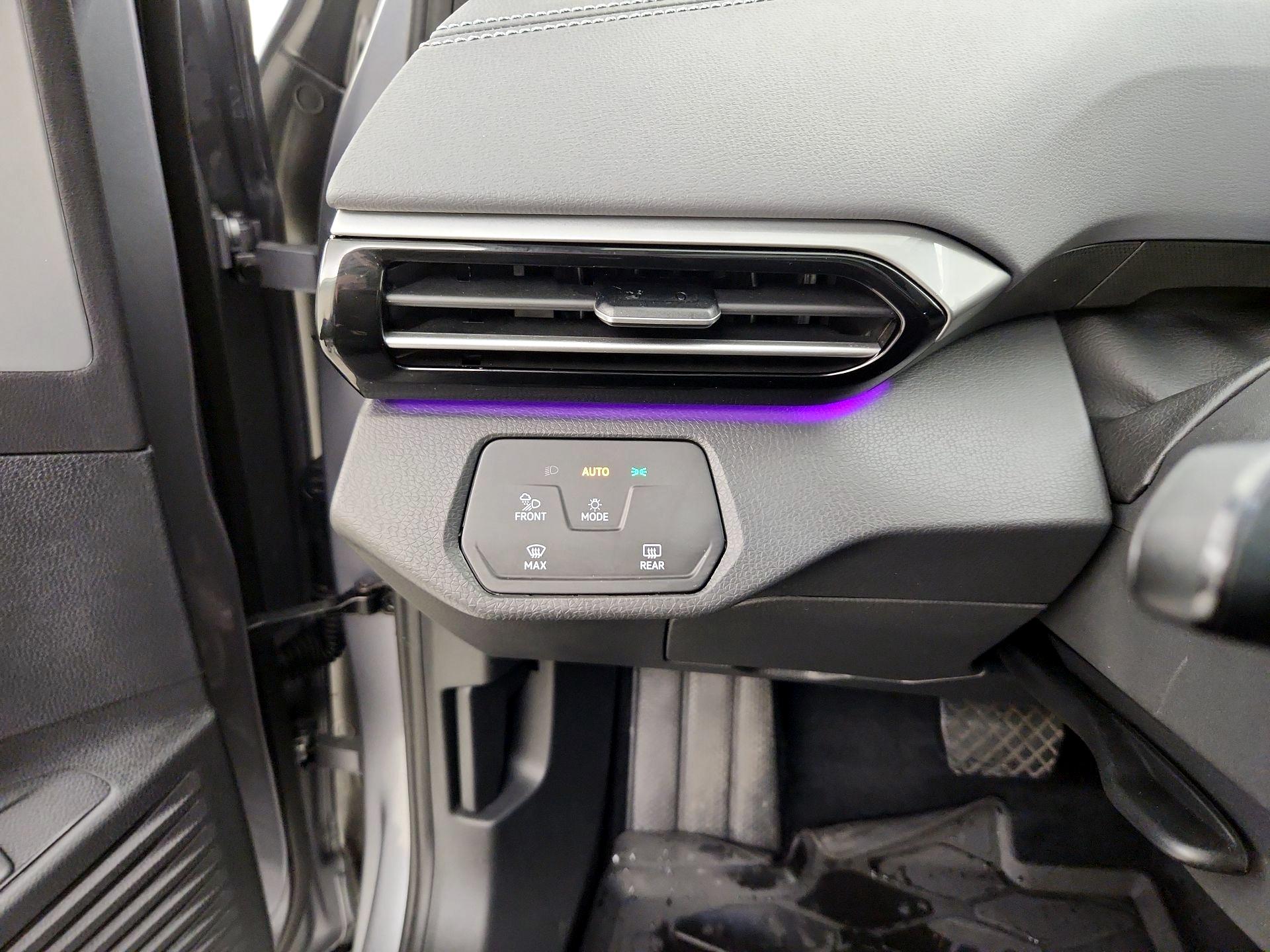 Thumbnail: 2023 Volkswagen ID.4 - 13