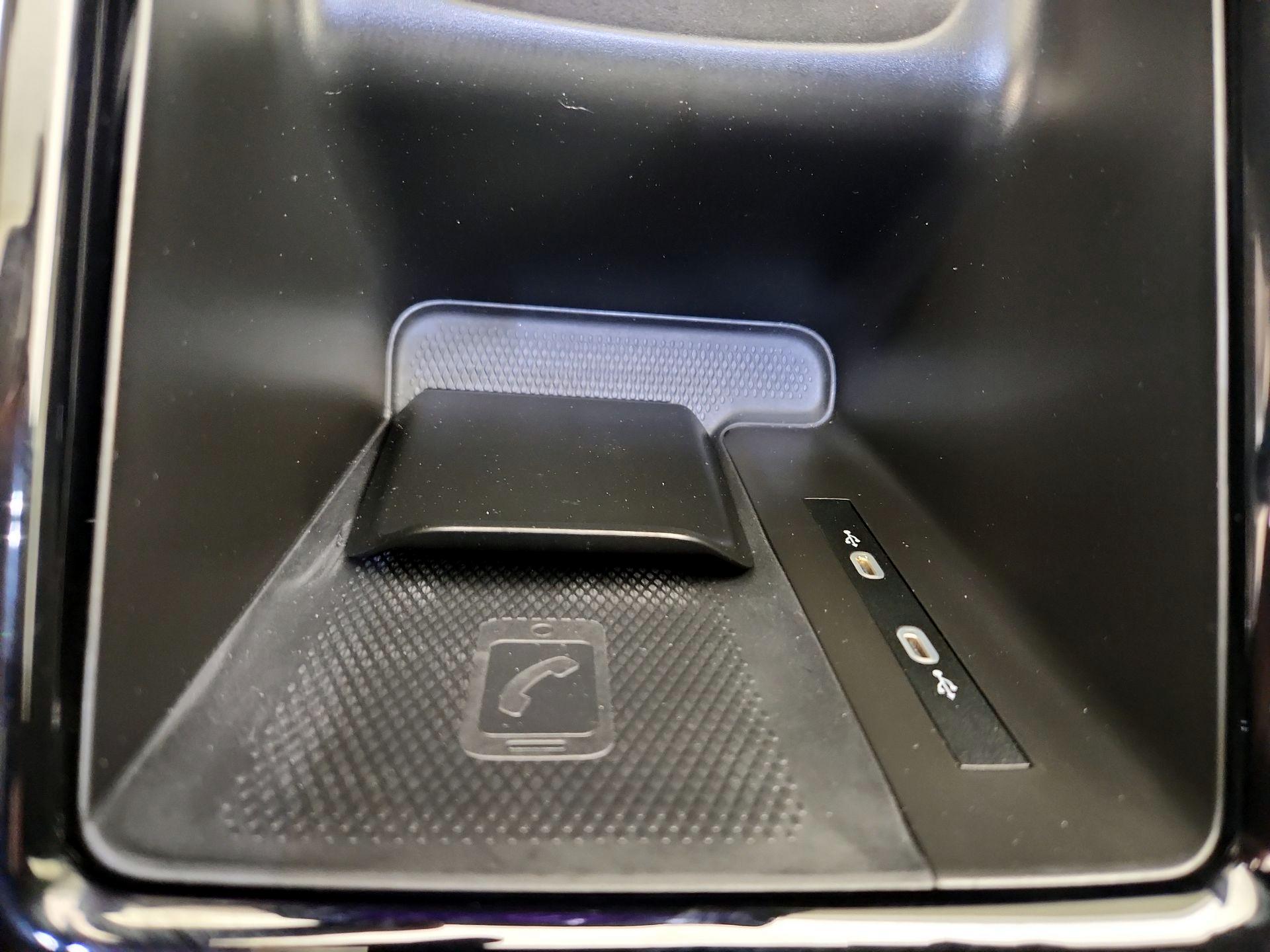 Thumbnail: 2023 Volkswagen ID.4 - 18