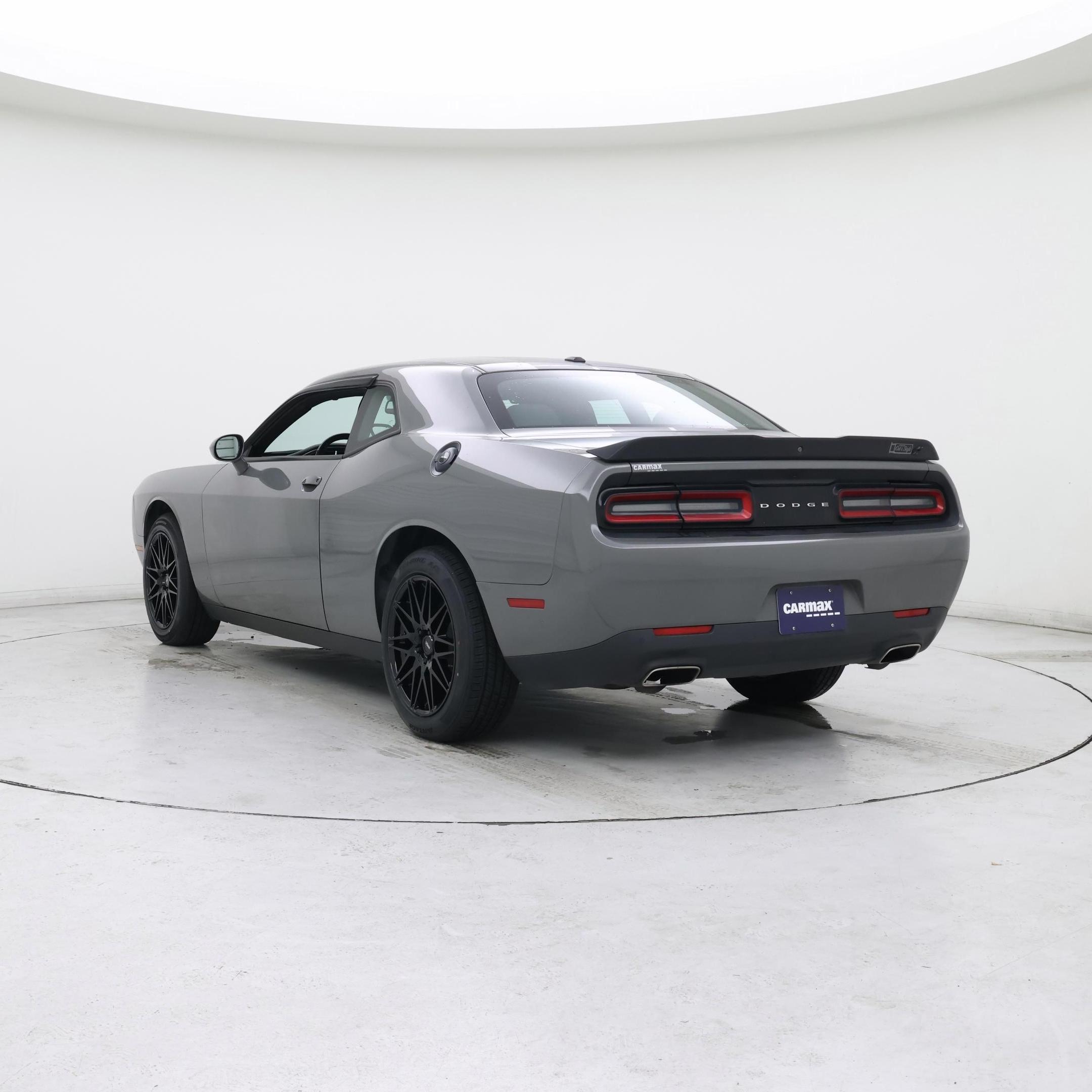 Thumbnail: 2019 Dodge Challenger - 2
