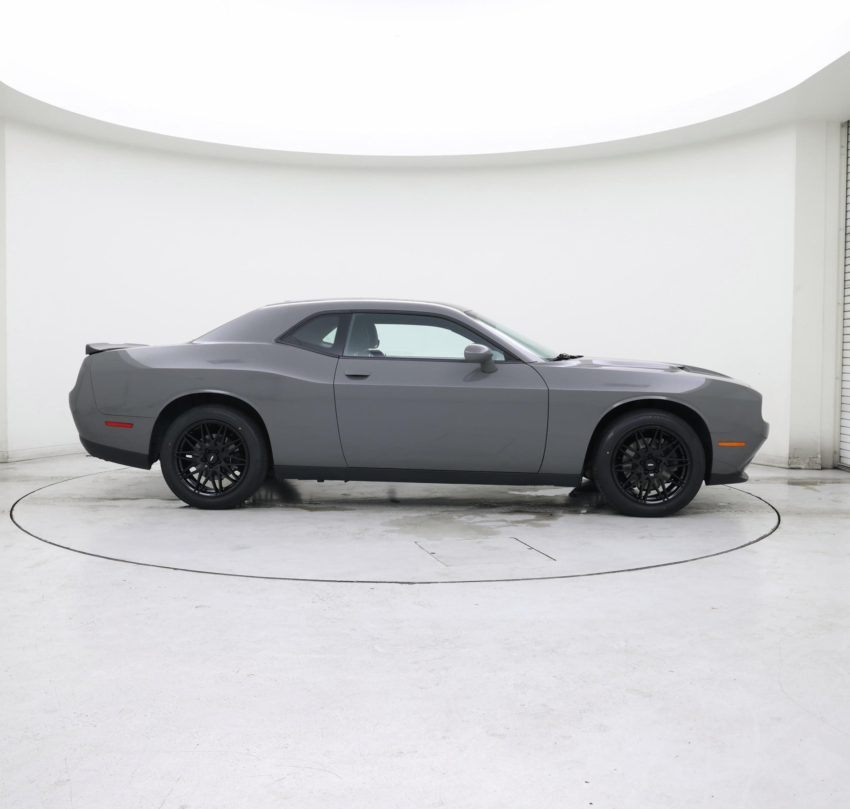 Thumbnail: 2019 Dodge Challenger - 7