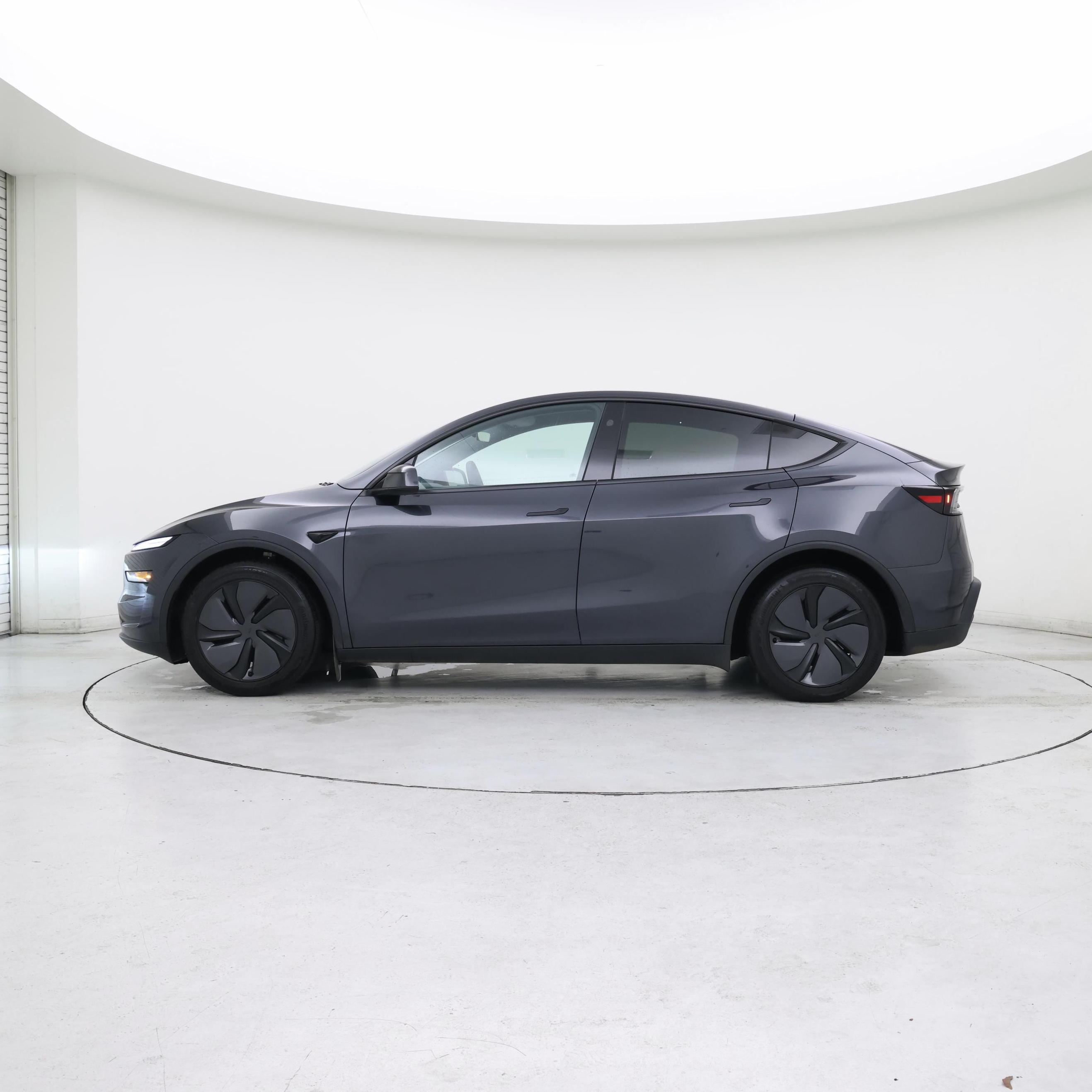 Thumbnail: 2026 Tesla Model Y - 3
