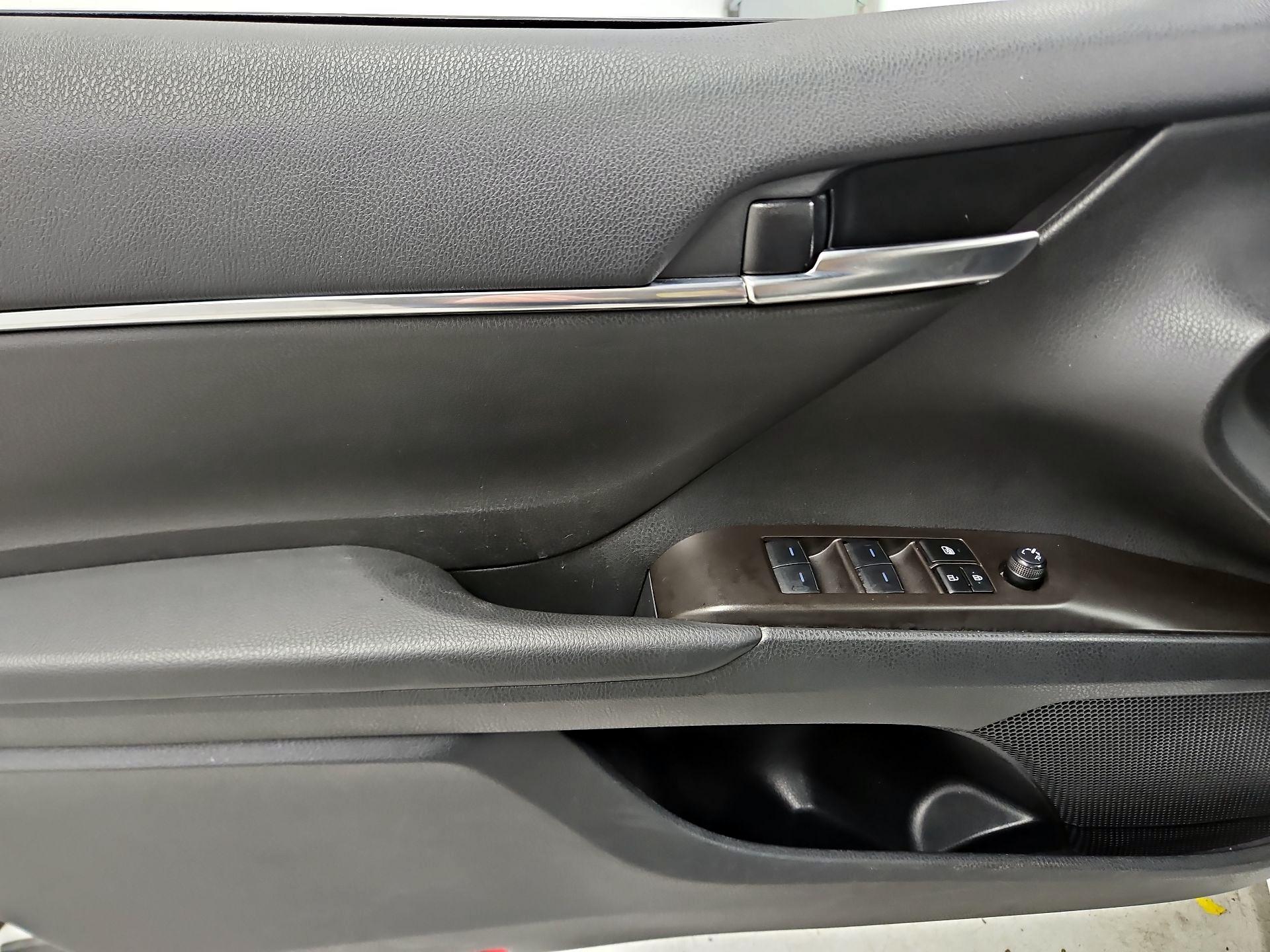 Thumbnail: 2024 Toyota Camry - 12