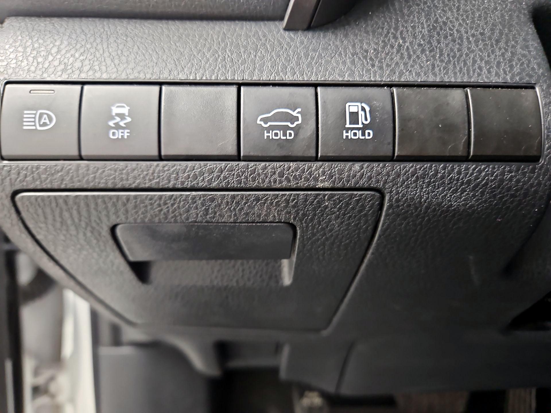 Thumbnail: 2024 Toyota Camry - 13