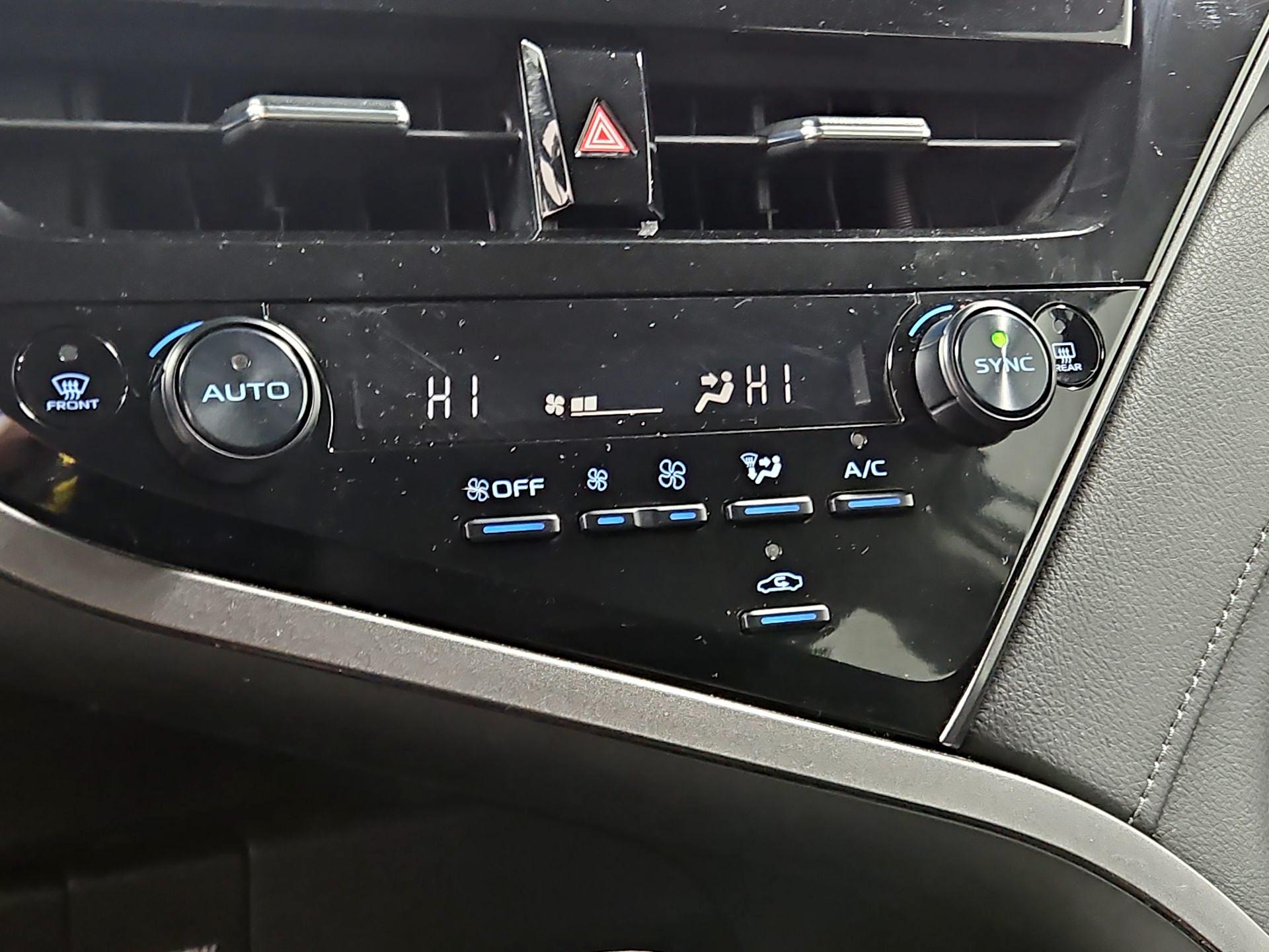 Thumbnail: 2024 Toyota Camry - 16