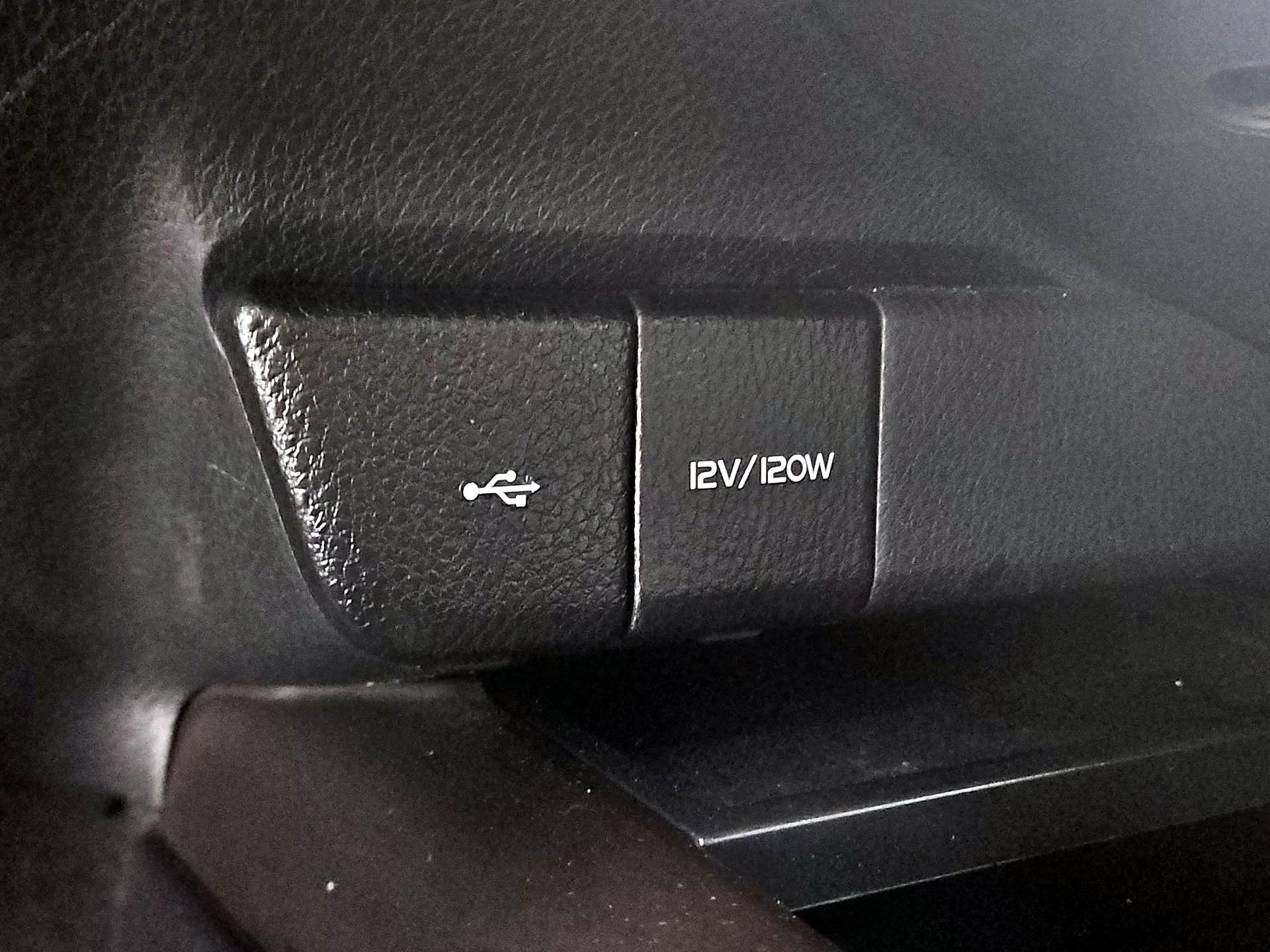 Thumbnail: 2024 Toyota Camry - 18