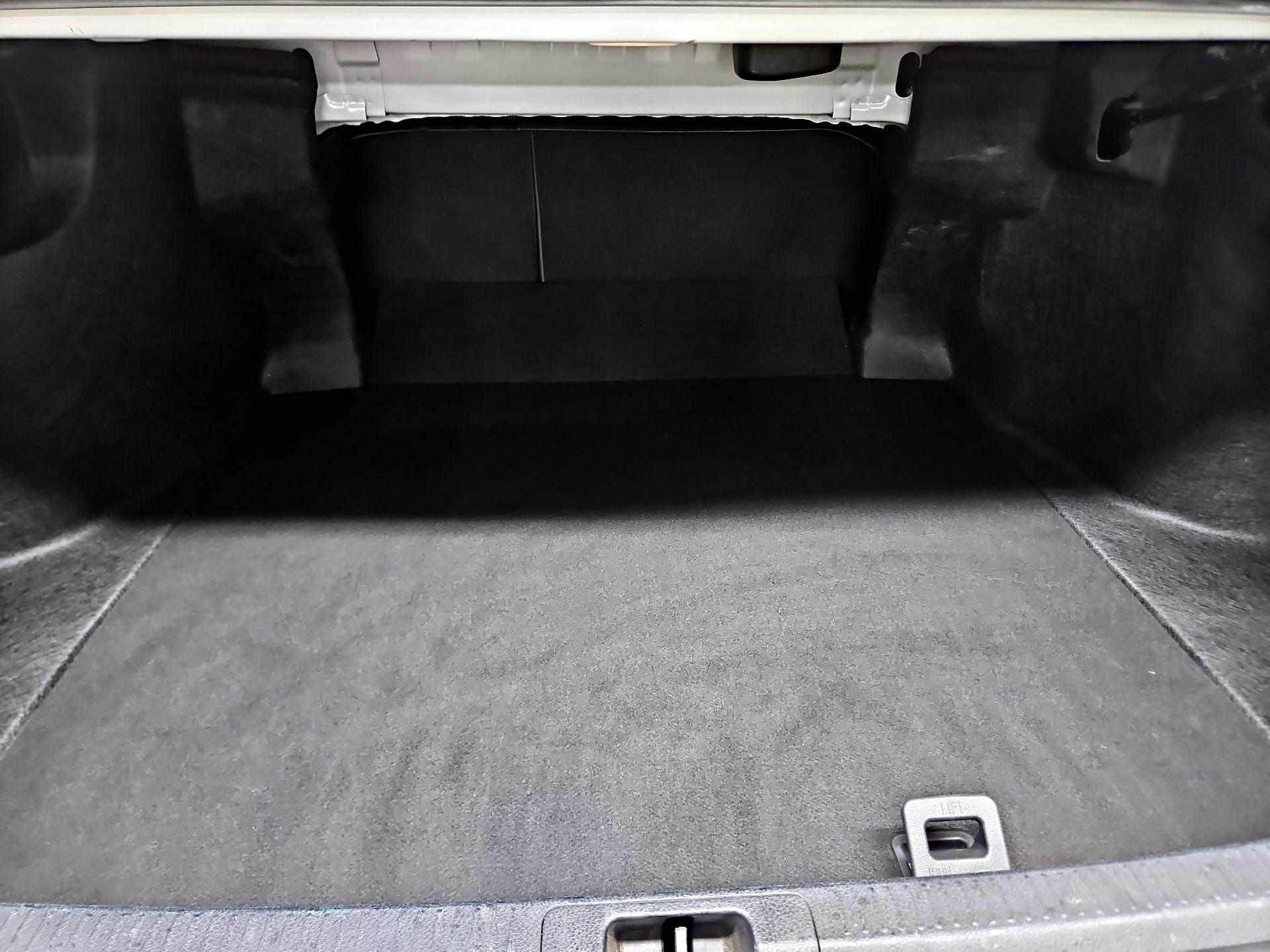 Thumbnail: 2024 Toyota Camry - 20