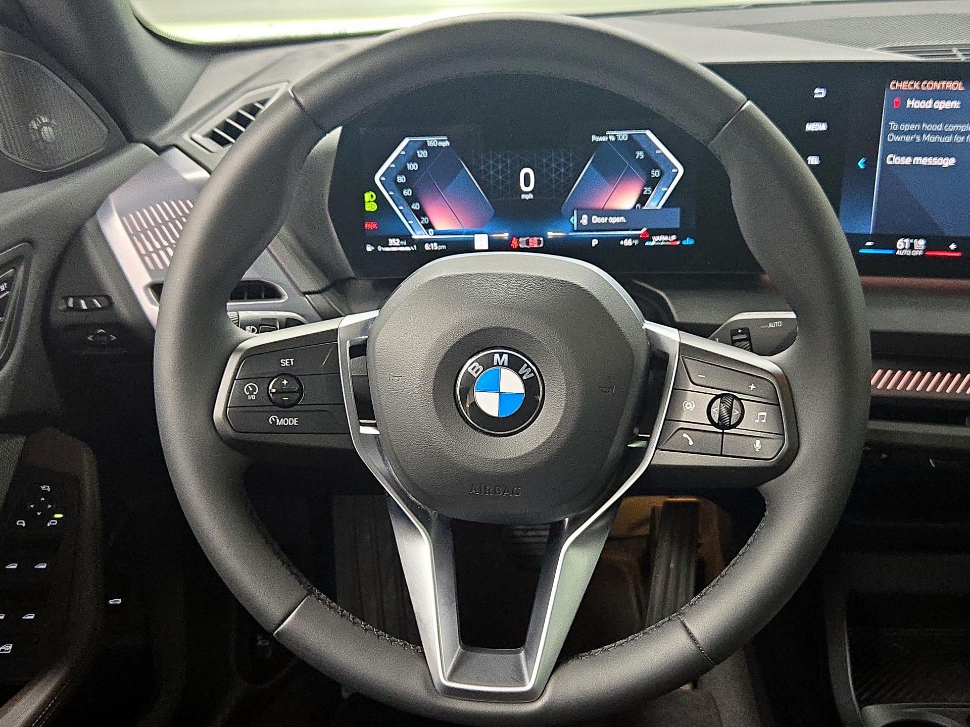 Thumbnail: 2025 BMW 2 Series - 10