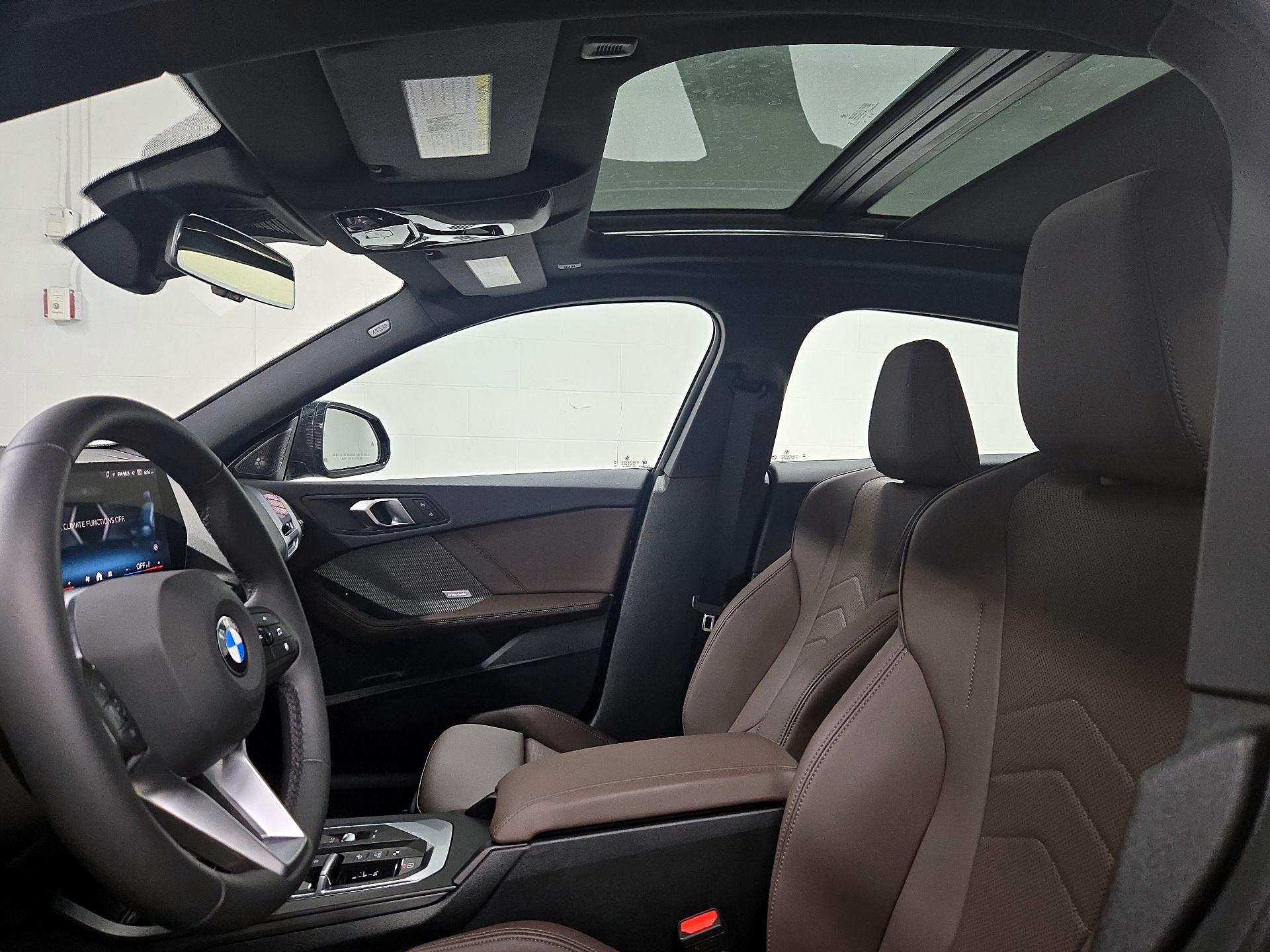 Thumbnail: 2025 BMW 2 Series - 19