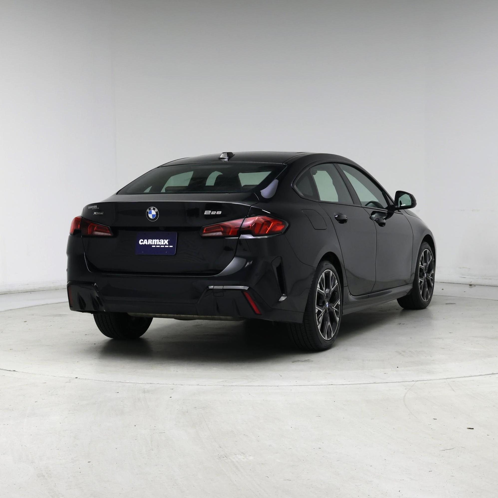 Thumbnail: 2025 BMW 2 Series - 8