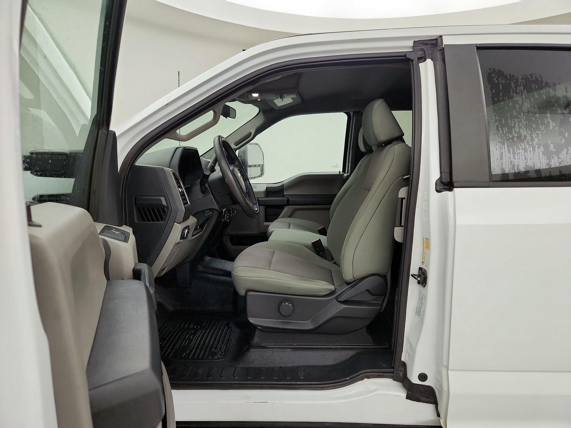 Thumbnail: 2022 Ford F-250 - 11