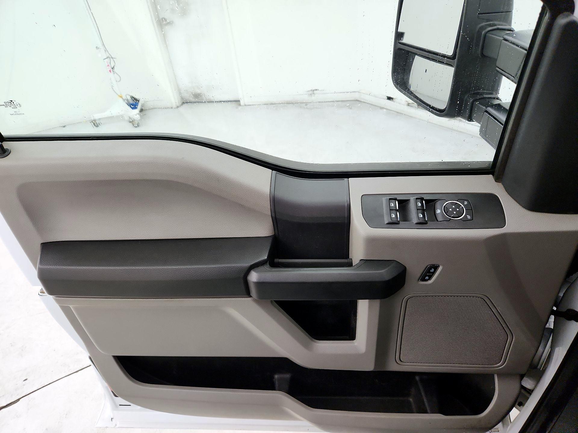 Thumbnail: 2022 Ford F-250 - 12