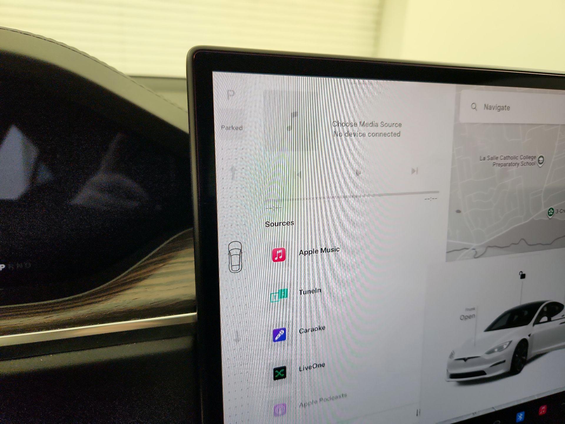 Thumbnail: 2022 Tesla Model S - 17