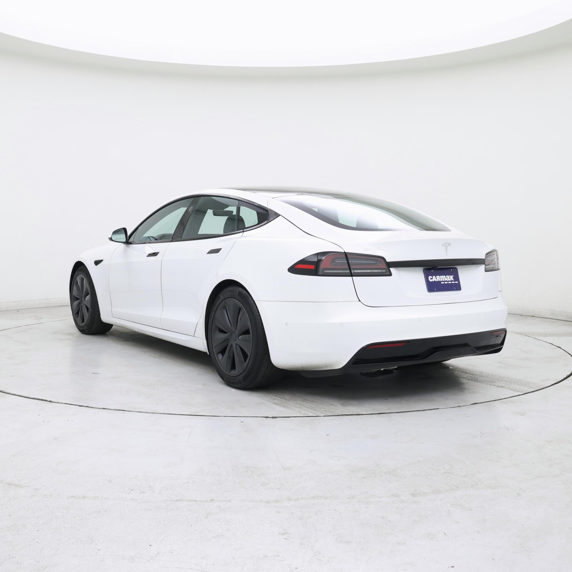 Thumbnail: 2022 Tesla Model S - 2